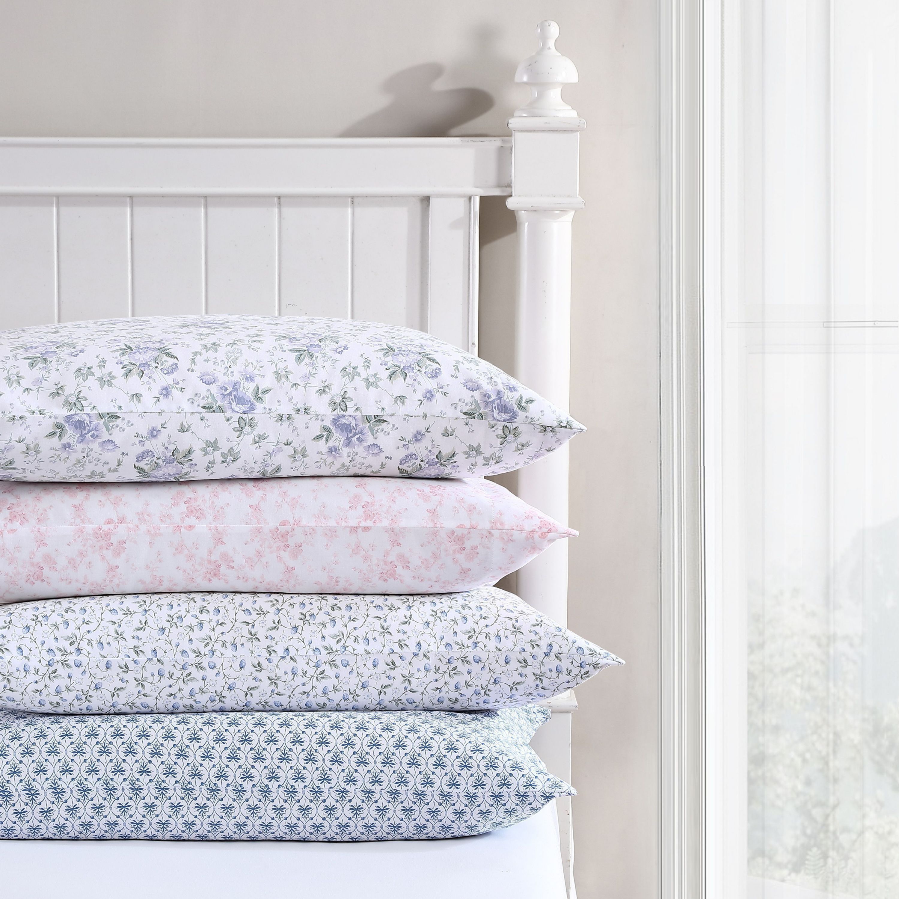 Bramble Vine 100% Cotton 300 Thread Count Sateen- 4 Piece- Sheet Set