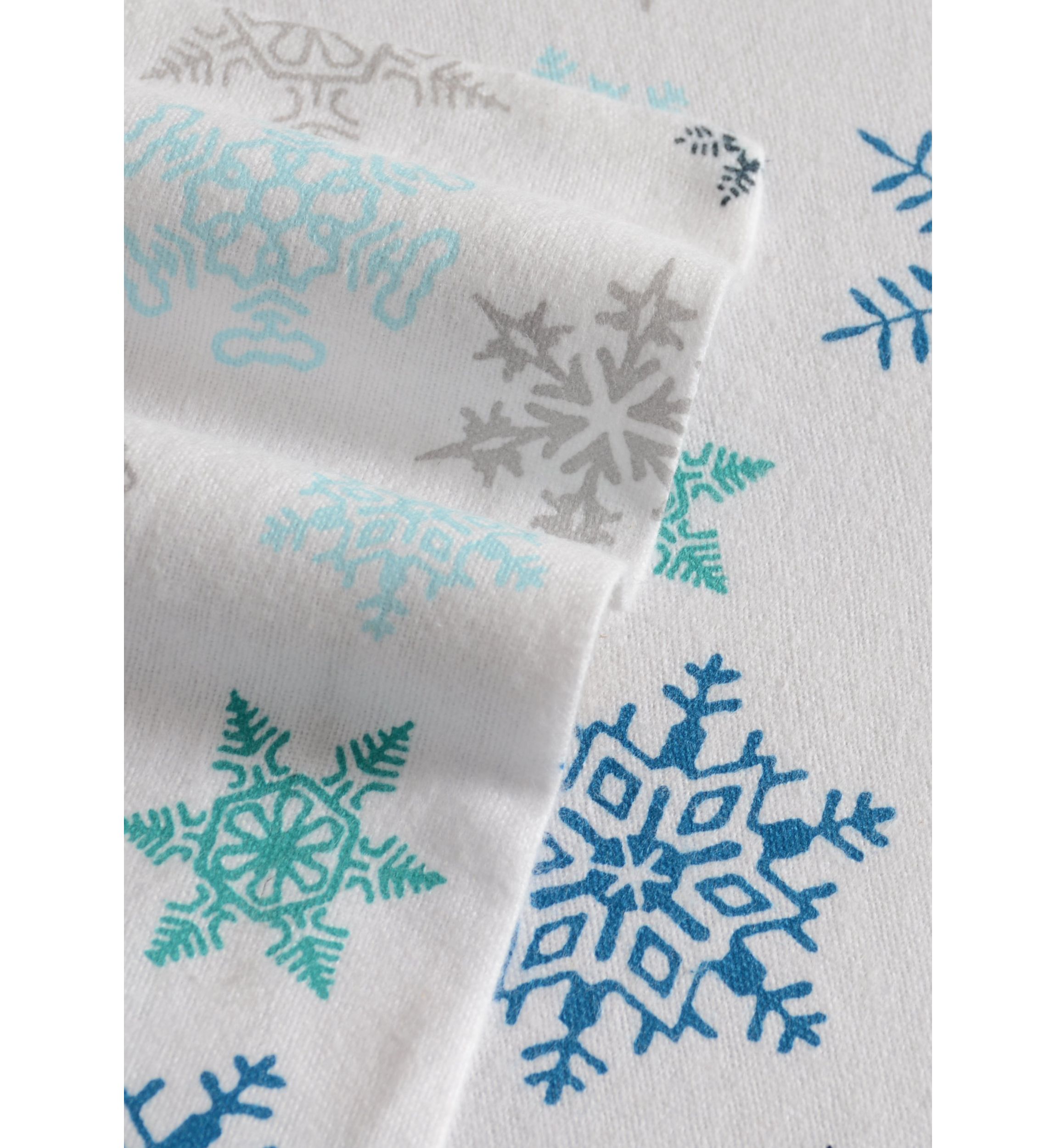 Tossed Snowflake Flannel Sheet Set 