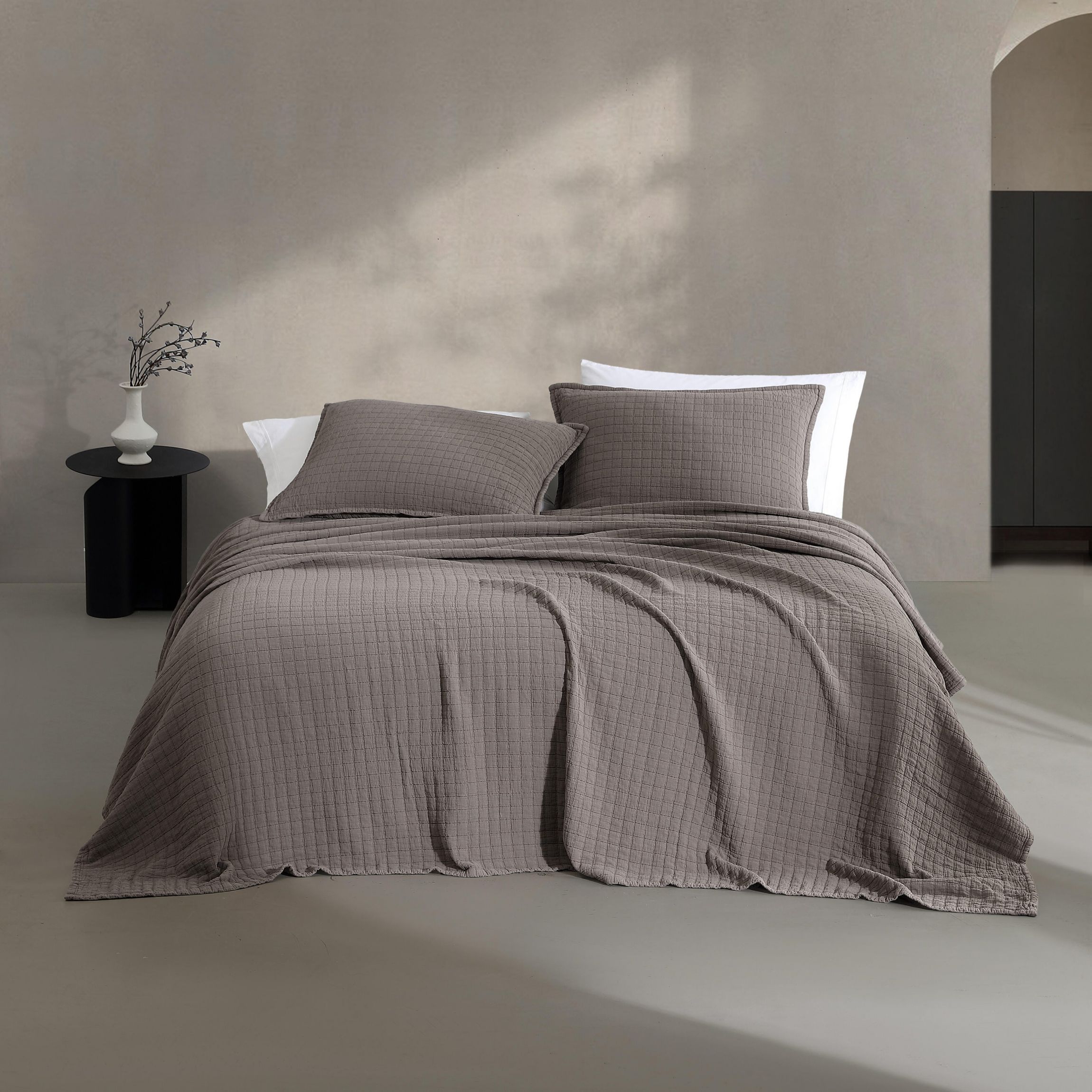 Essential Garment Washed Green King Sham-1 Piece
