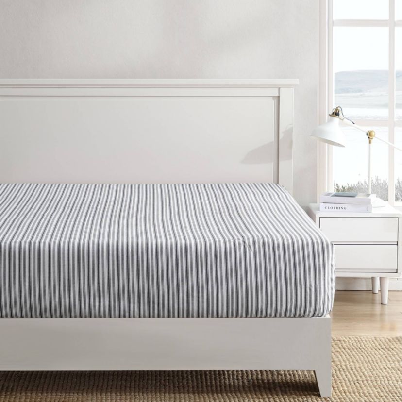 Nautica Coleridge Stripe 100% Cotton Fitted Sheet