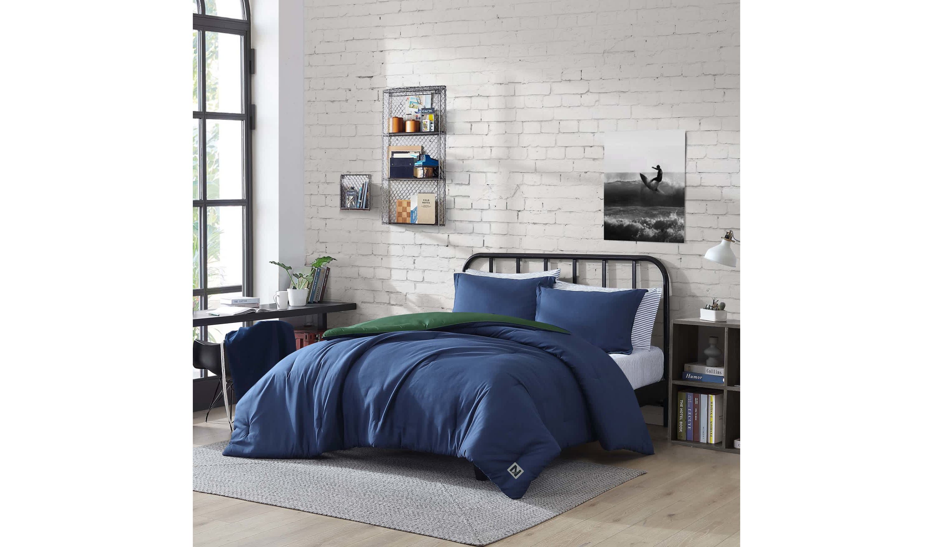 Solid Microfiber Microfiber Bed Set