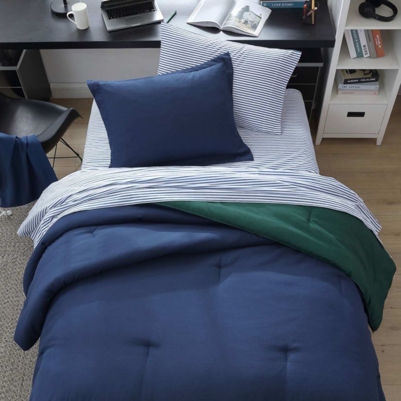 Solid Microfiber Microfiber Bed Set