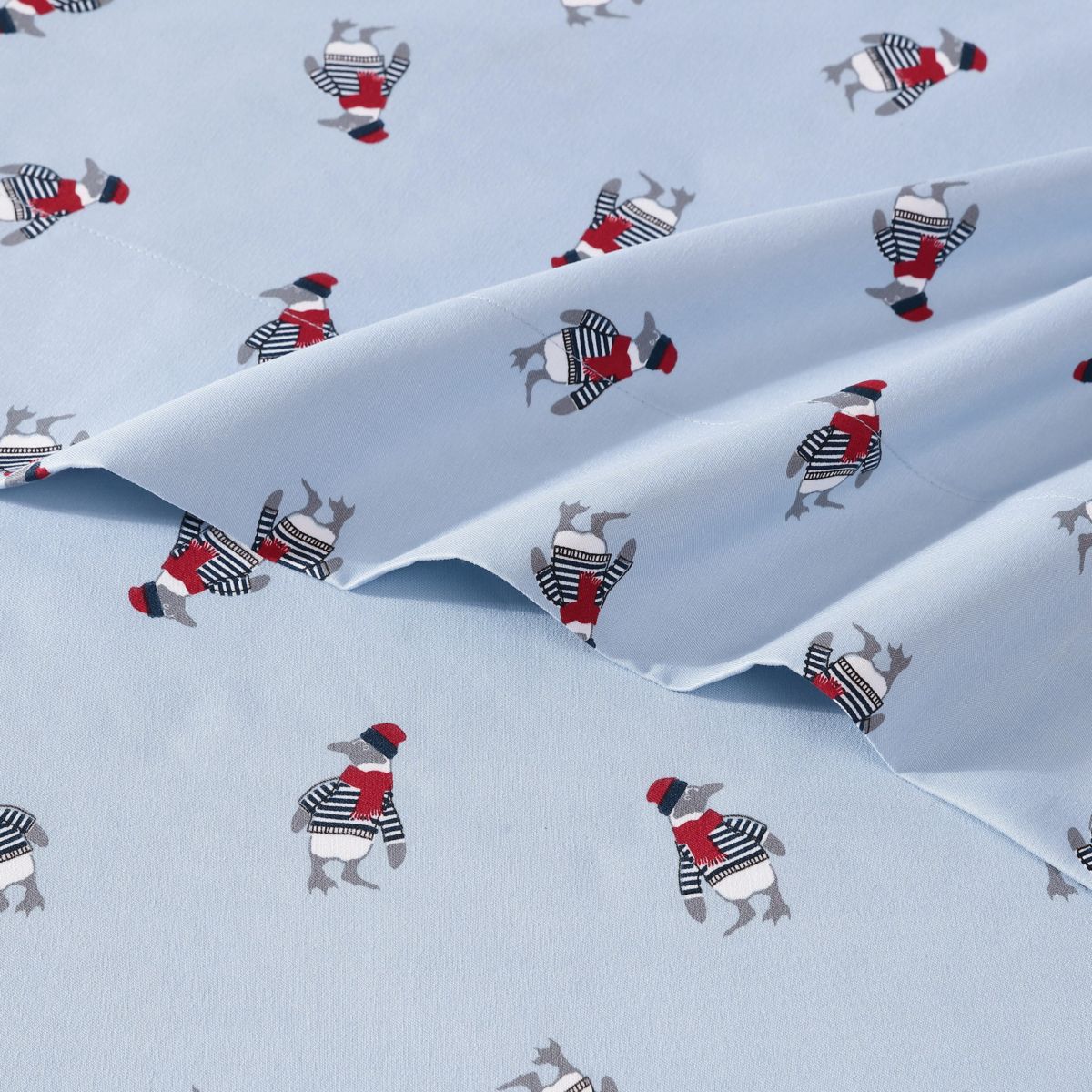 Penguin Toss Microfiber Sheet Set