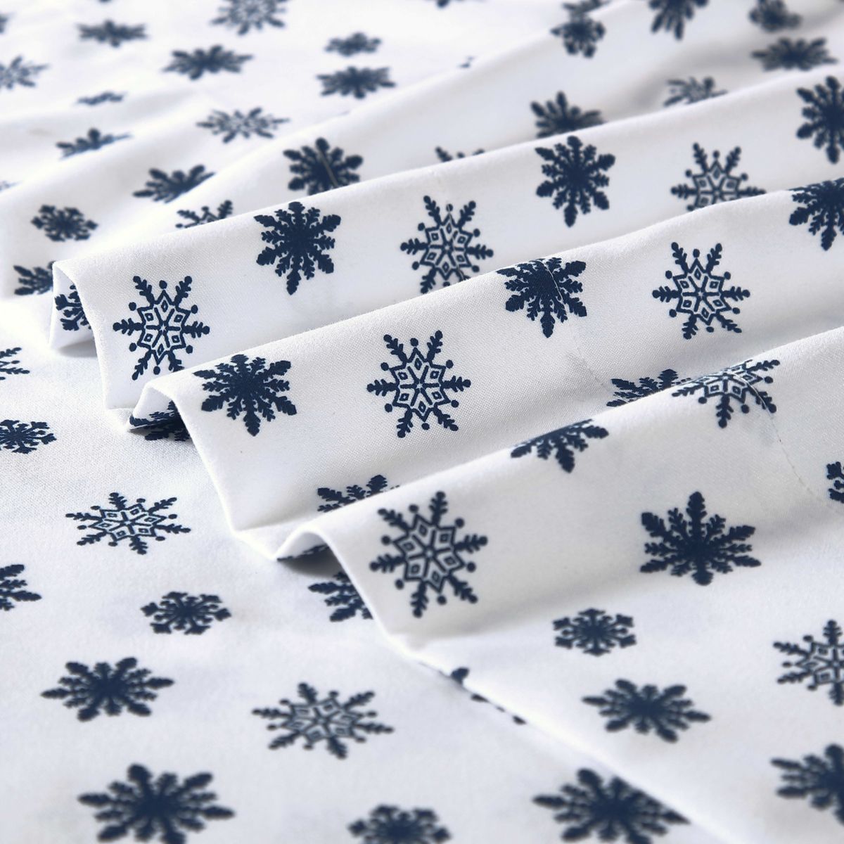 Snowflake Toss Microfiber Sheet Set