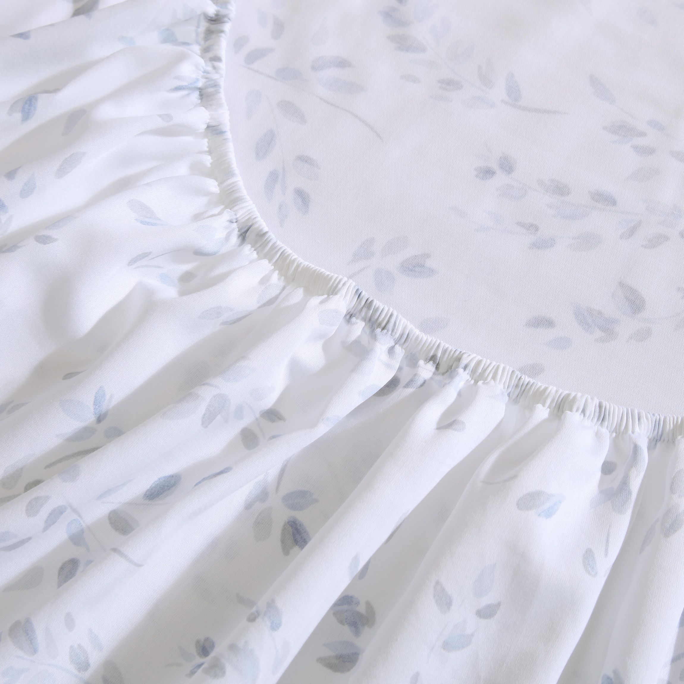Airy Botanical Cotton Sheet Set