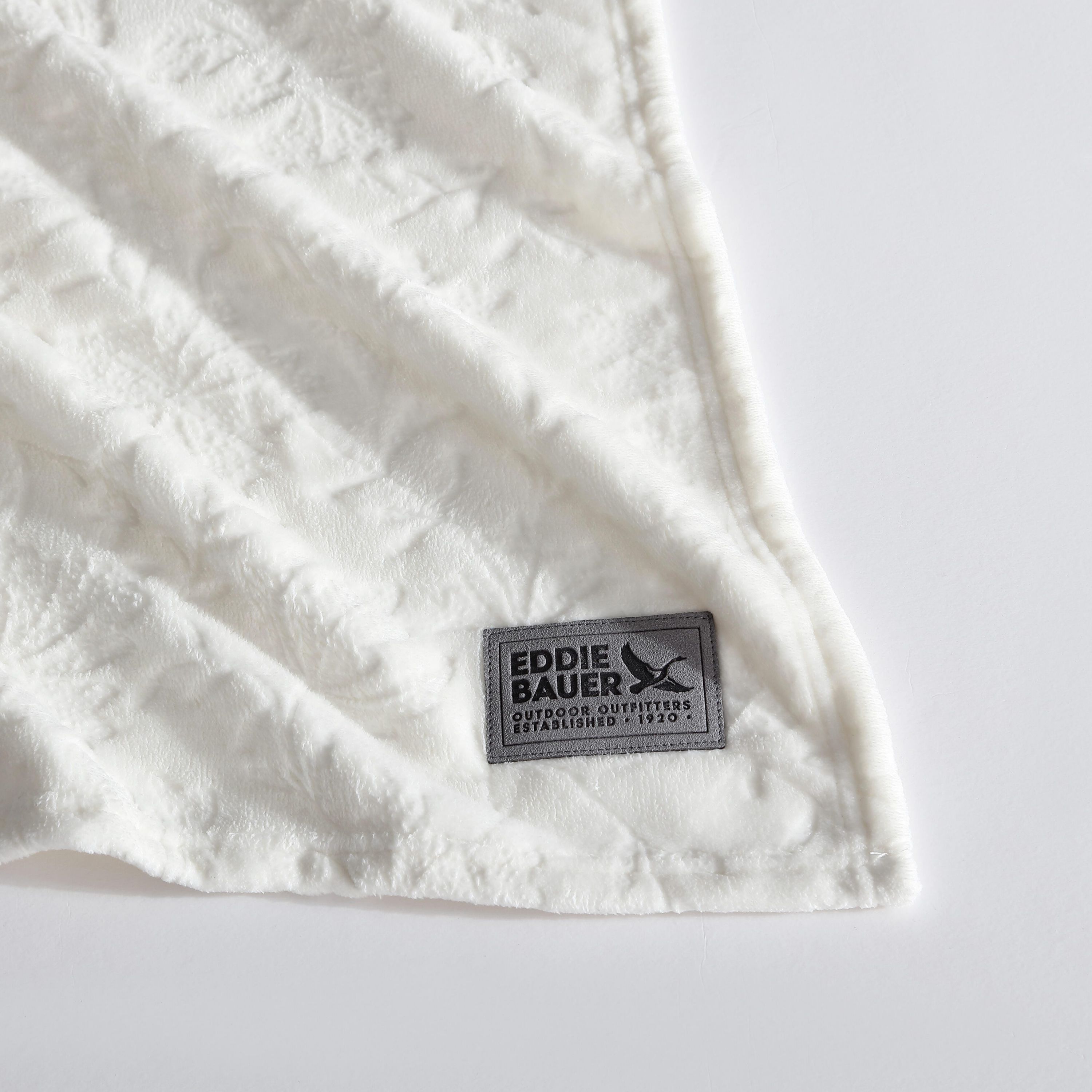 Woodblock Floral Microfiber Throw Blanket