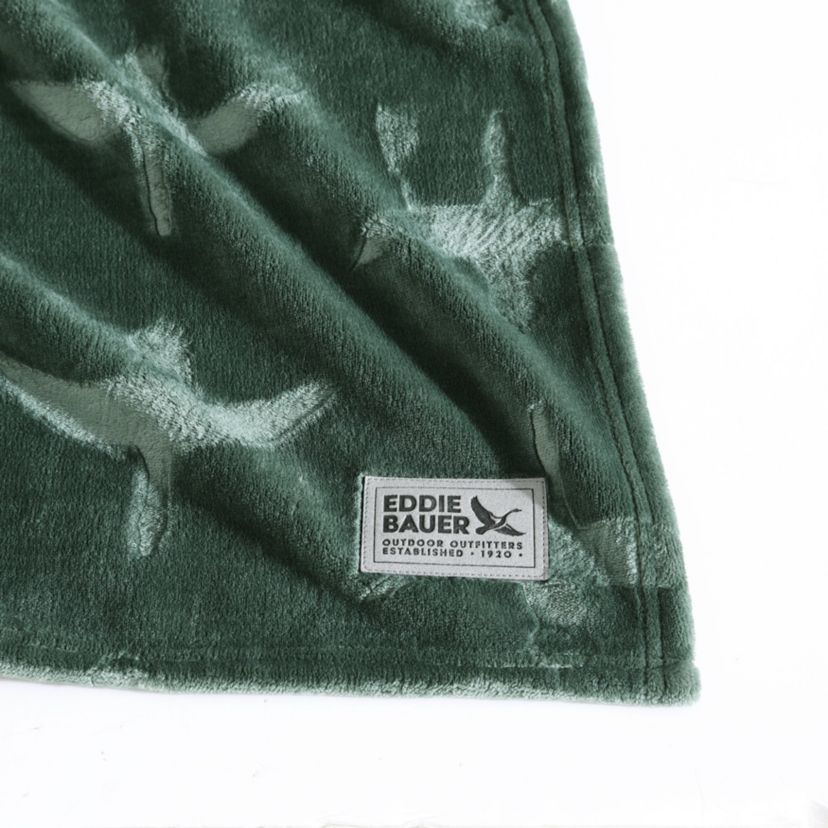 Geese Microfiber Throw Blanket