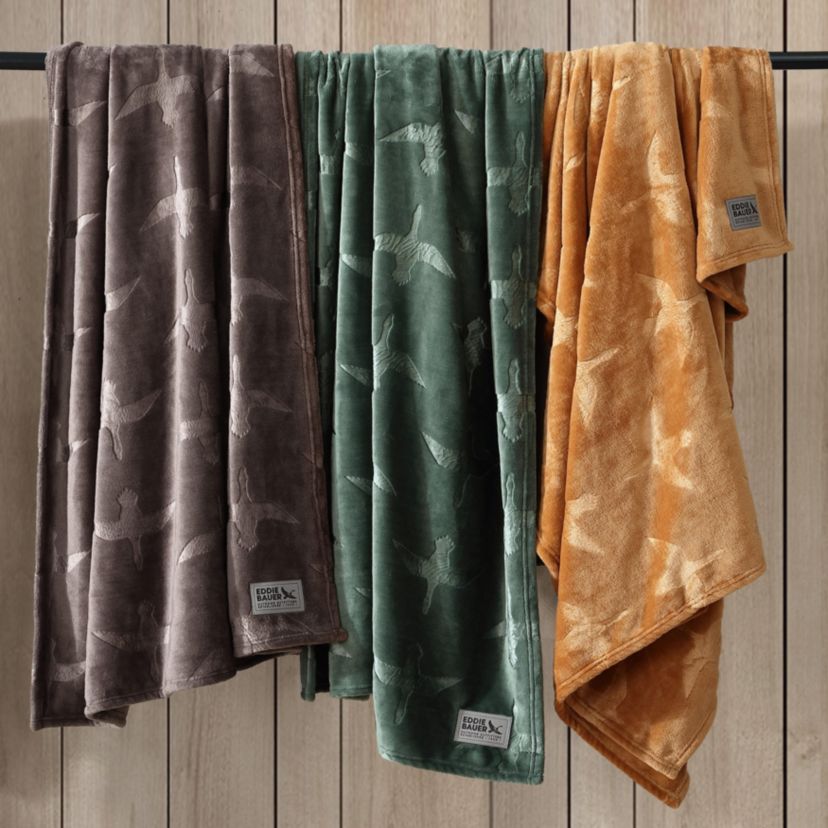 Geese Microfiber Throw Blanket