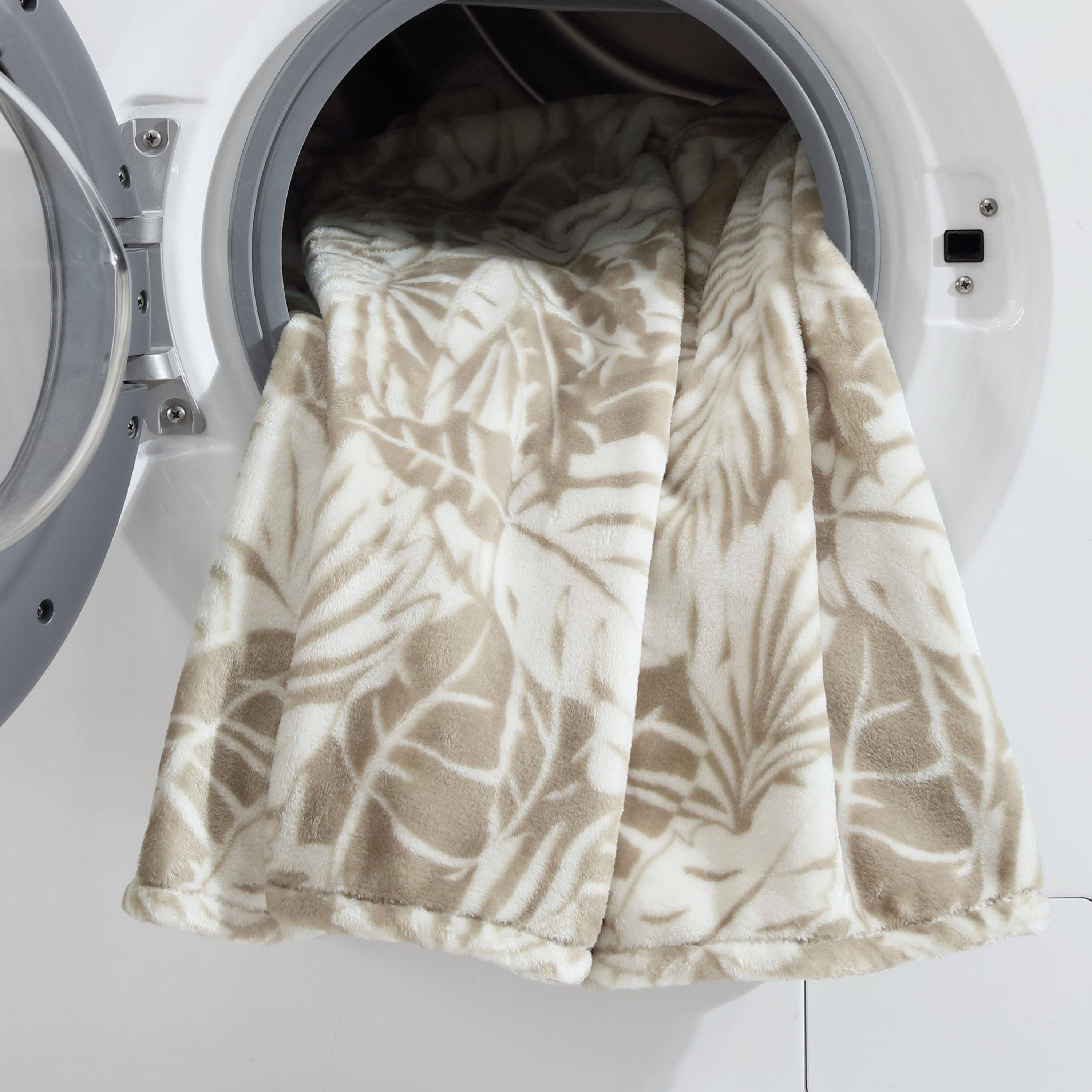 Costa Blanca Microfiber Blanket