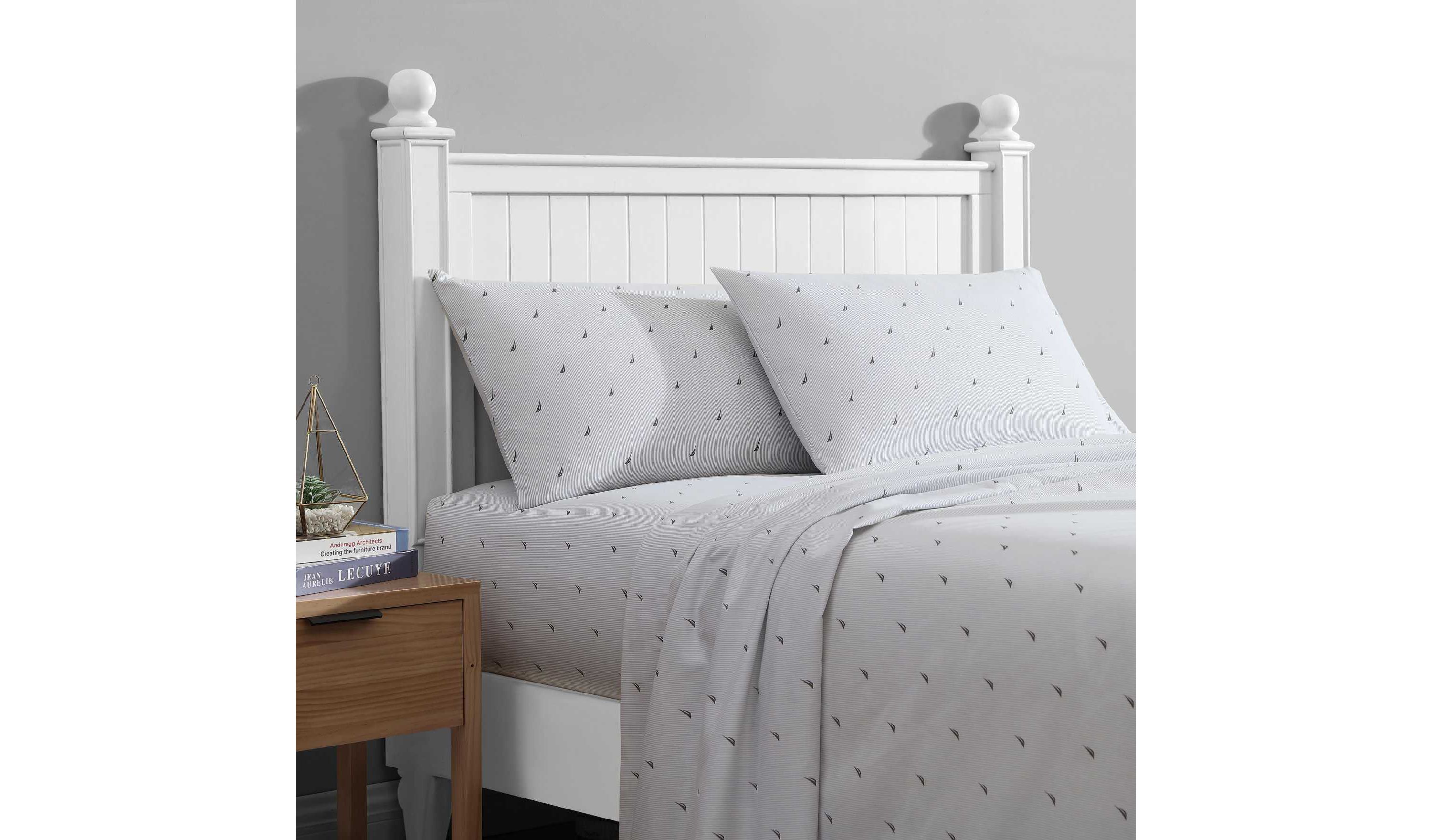 J-Class Boat Stripe Microfiber Sheet Set