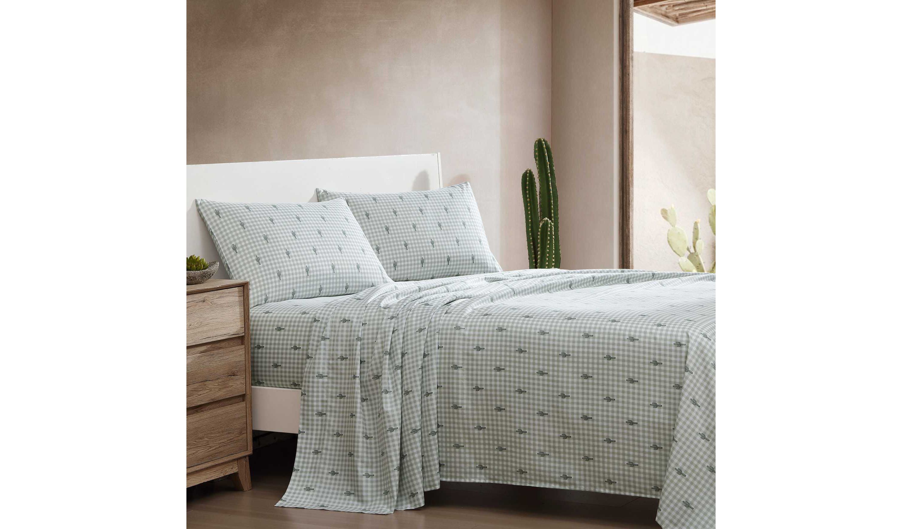 Cactus Gingham Microfiber Sheet Set