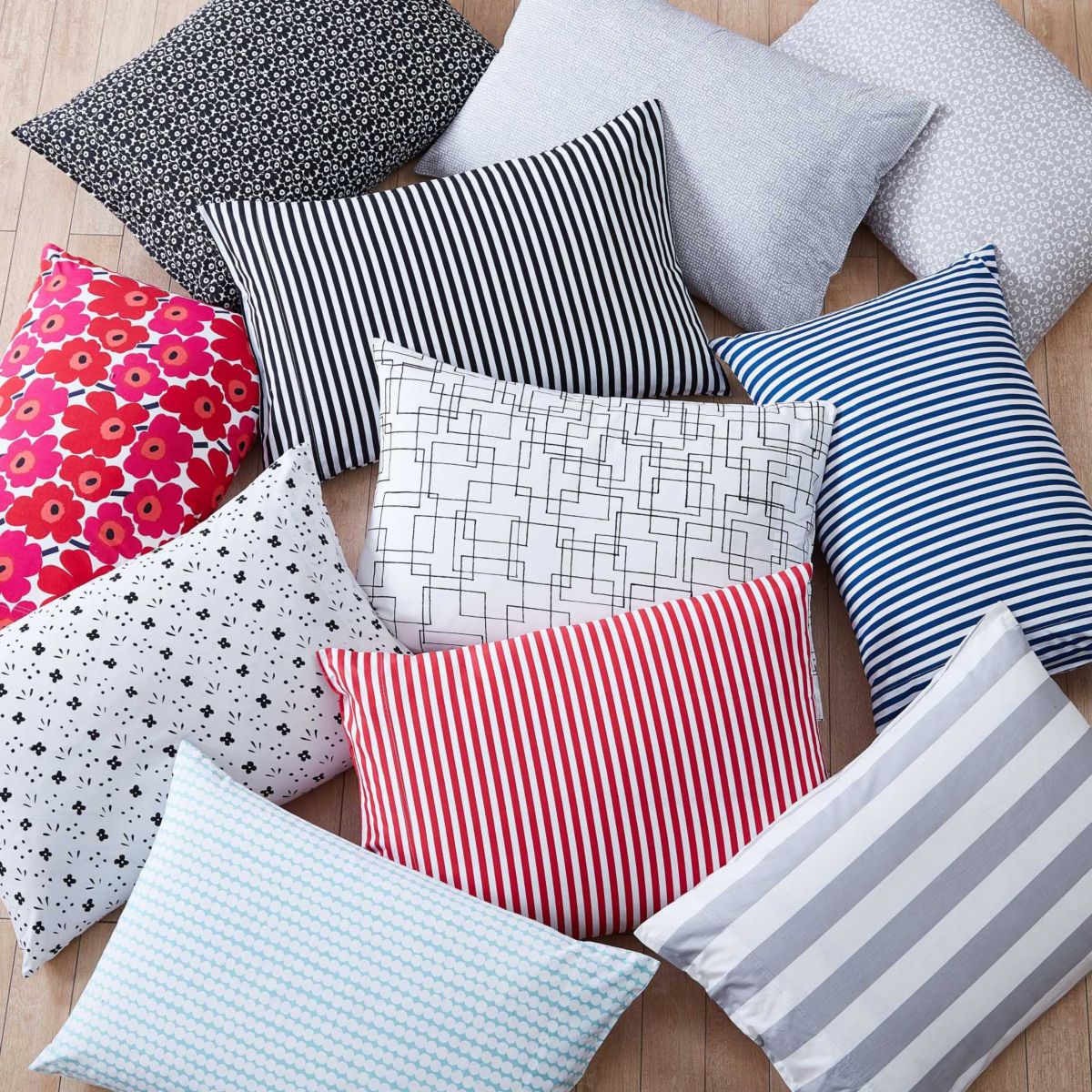 Kukkaketo Cotton Sheet Set