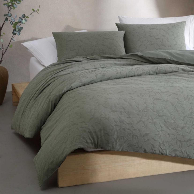 Branching Leaves Cotton Comforter-Sham Set
