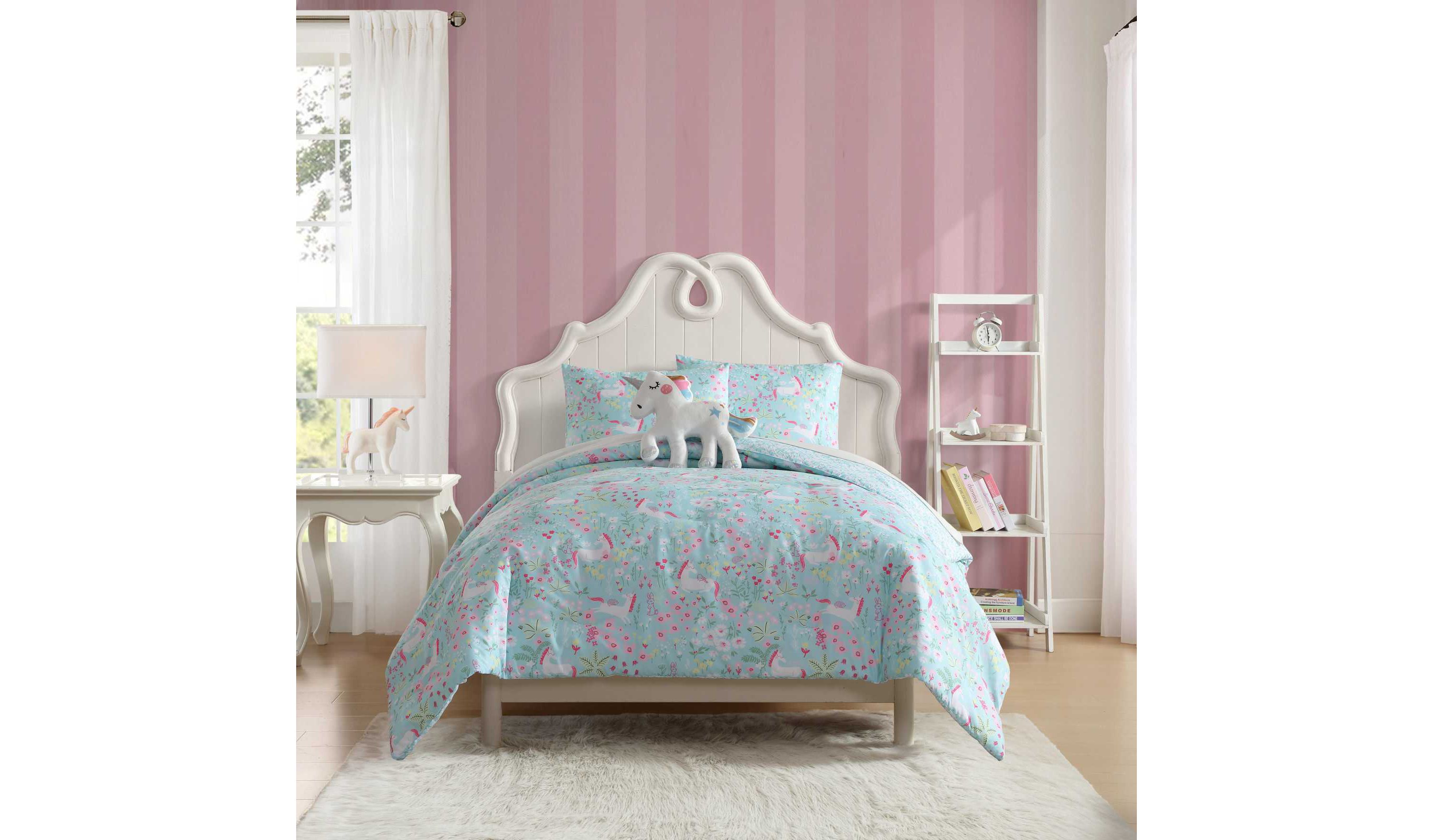 Magical Unicorns Microfiber Comforter Sham Bonus Set