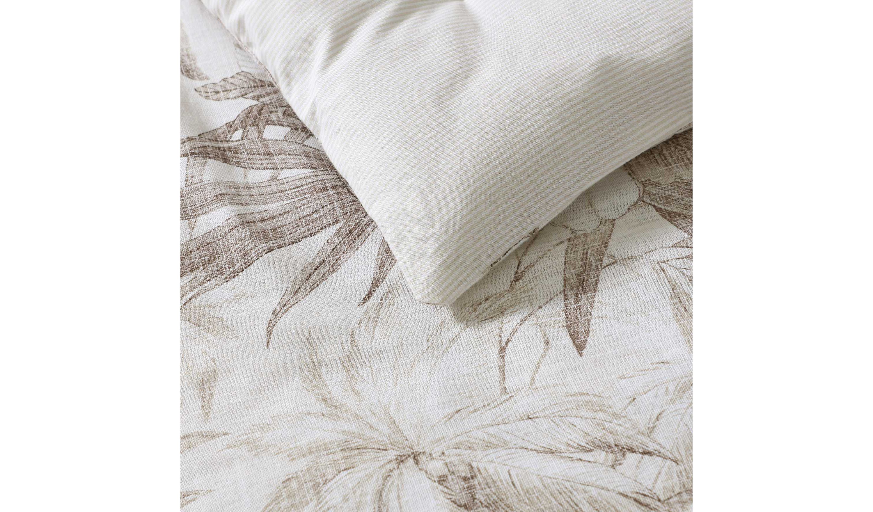 Beachway Blooms  Comforter-Sham Set
