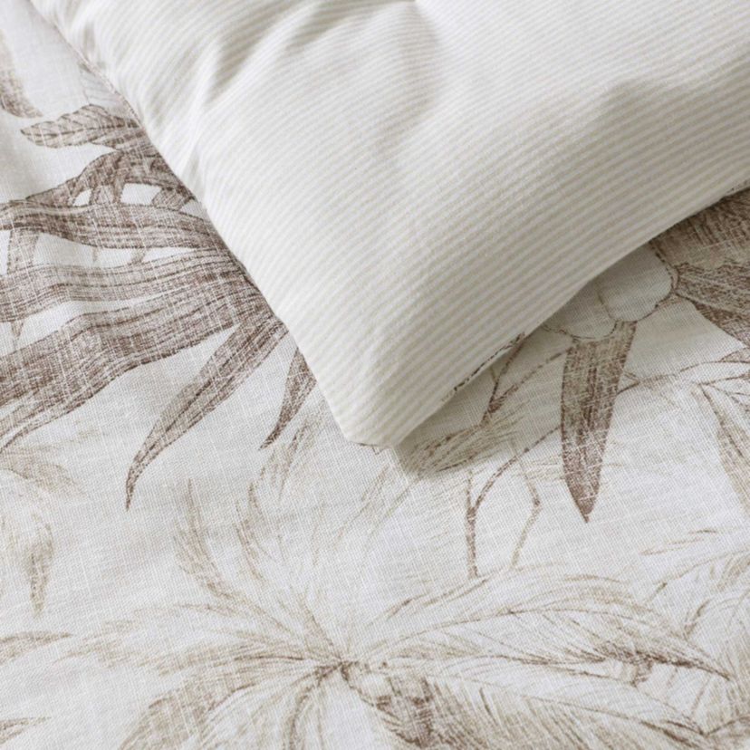 Beachway Blooms  Comforter-Sham Set