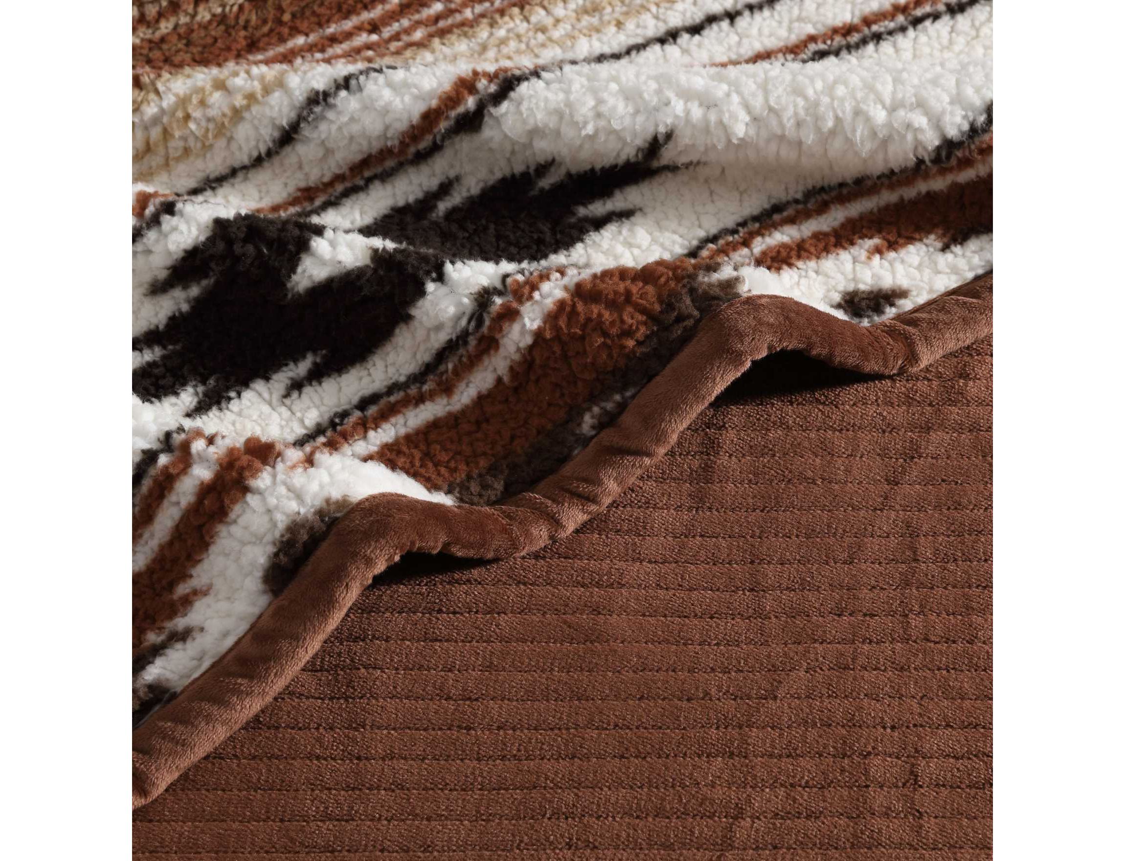 Coyote Sands Microfiber Throw Blanket