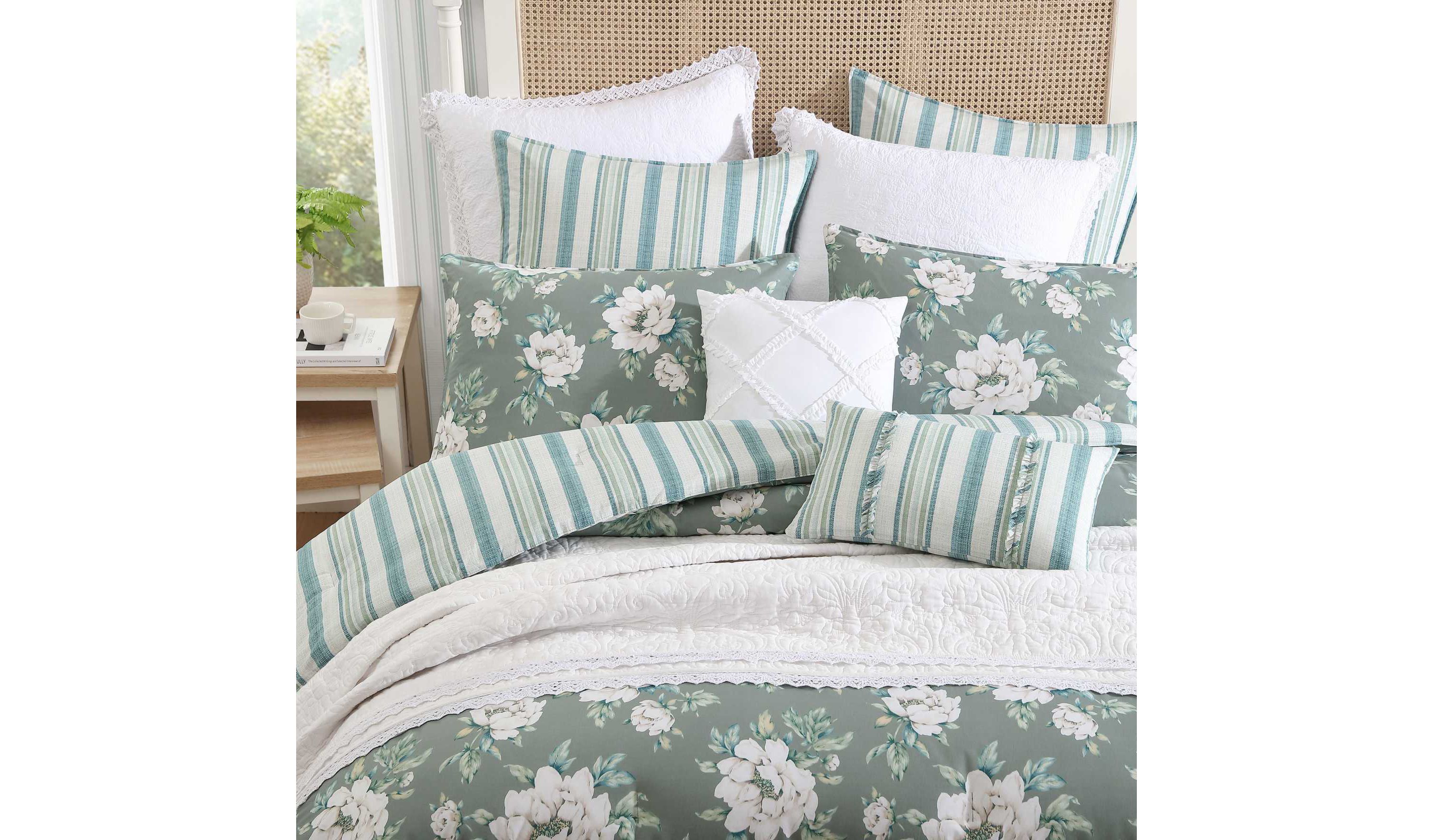 Wisley Floral Cotton Comforter Sham Bonus Set