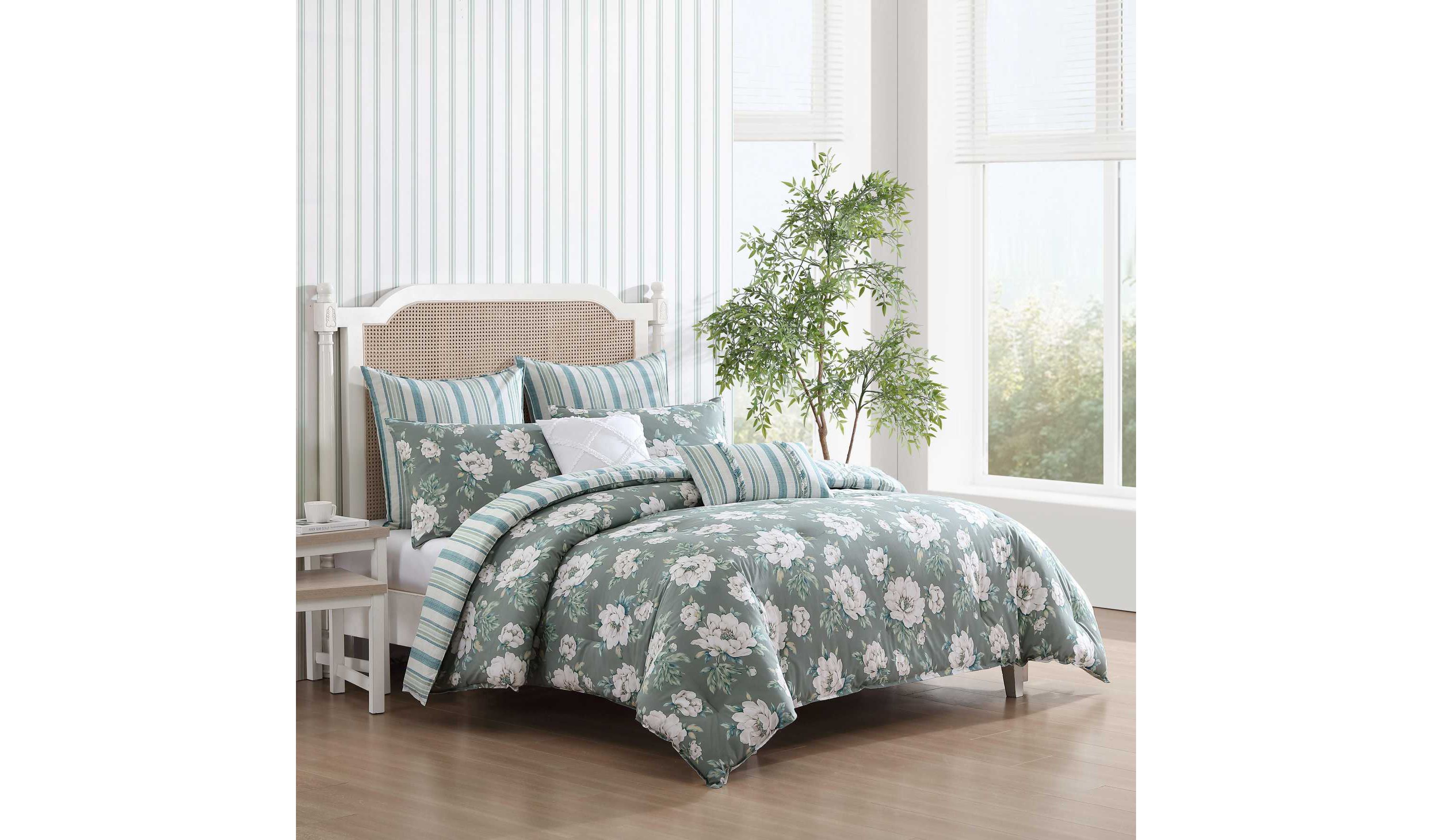 Wisley Floral Cotton Comforter Sham Bonus Set