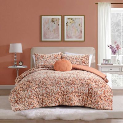 Betsey Johnson Field Of Flowers Microfiber Comforter Set
