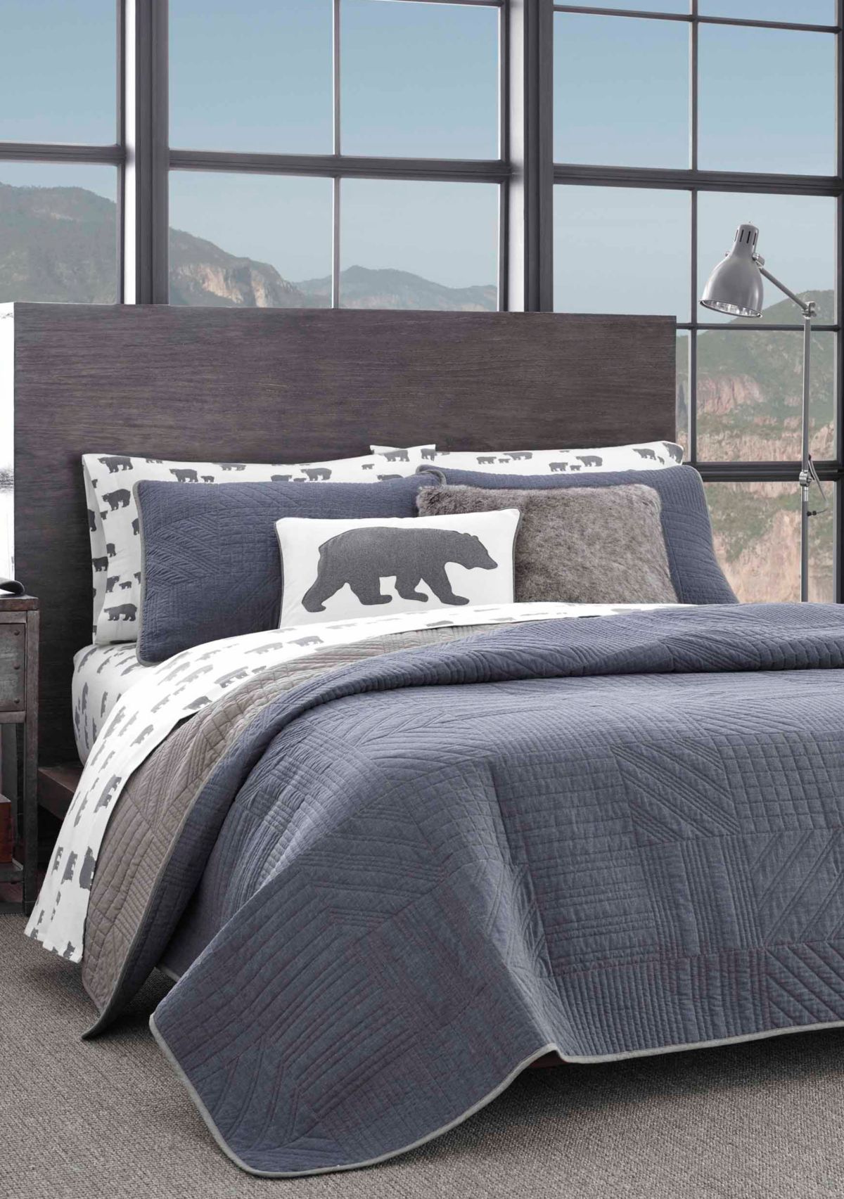 Hidden Lake Quilt Set