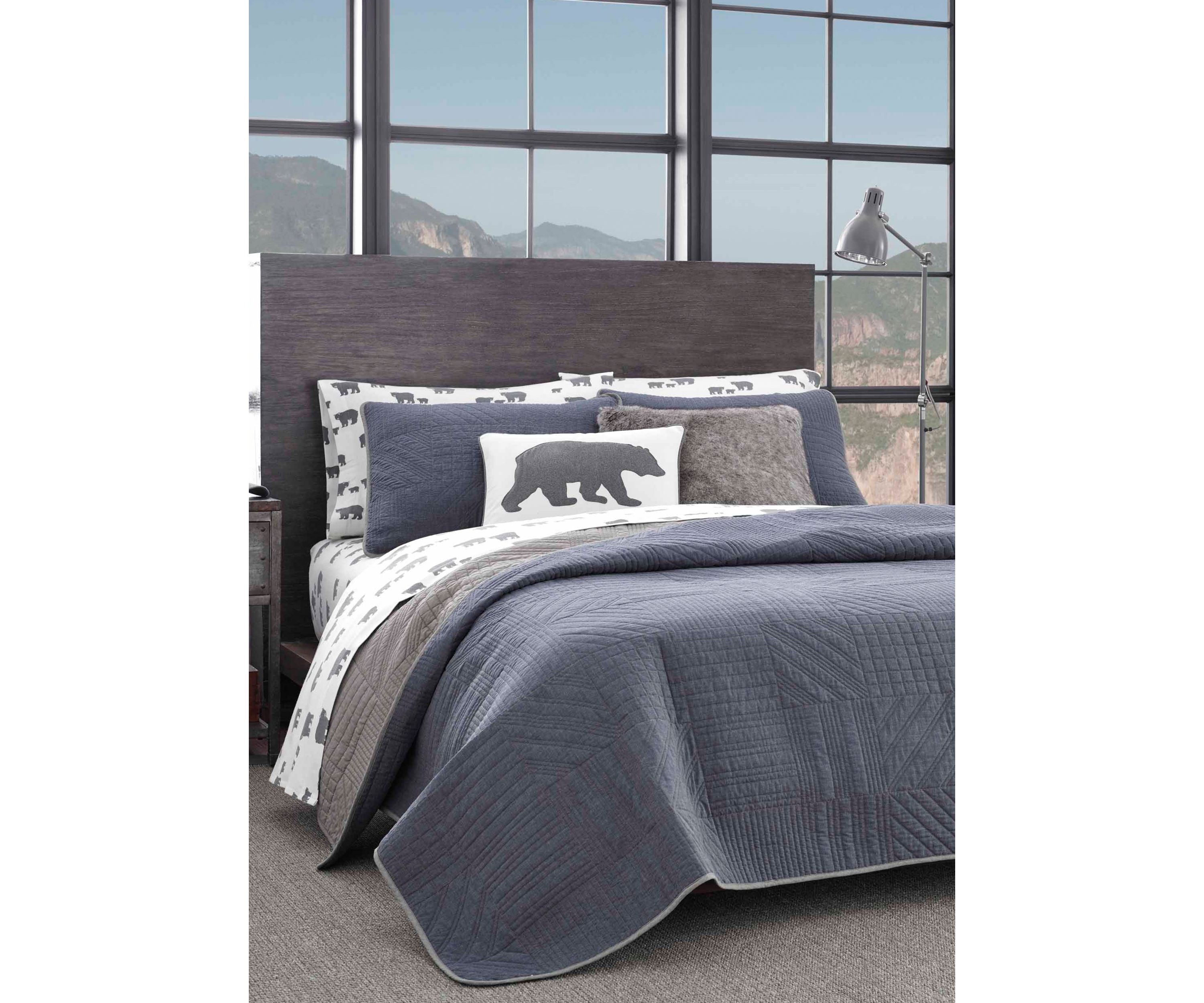 Hidden Lake Quilt Set