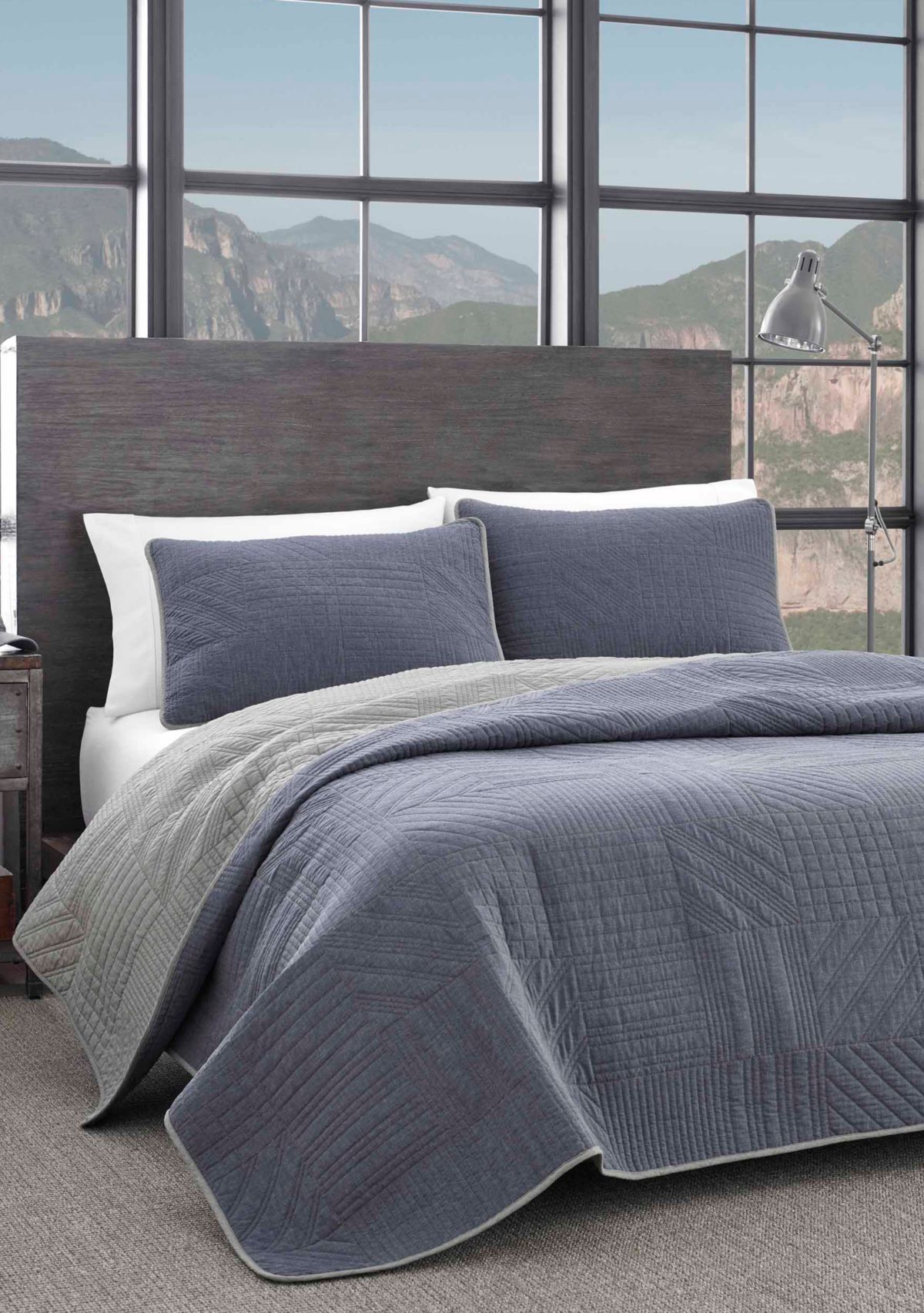 Hidden Lake Quilt Set