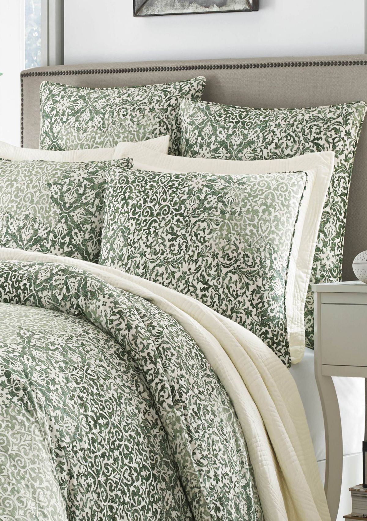 Abingdon Bedding Set