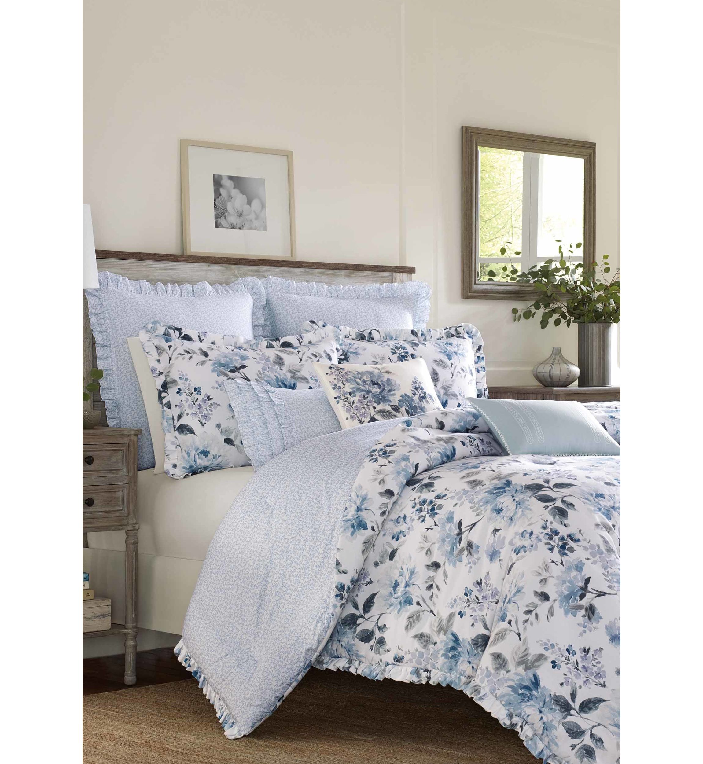 Chloe Cotton Comforter Sham Set
