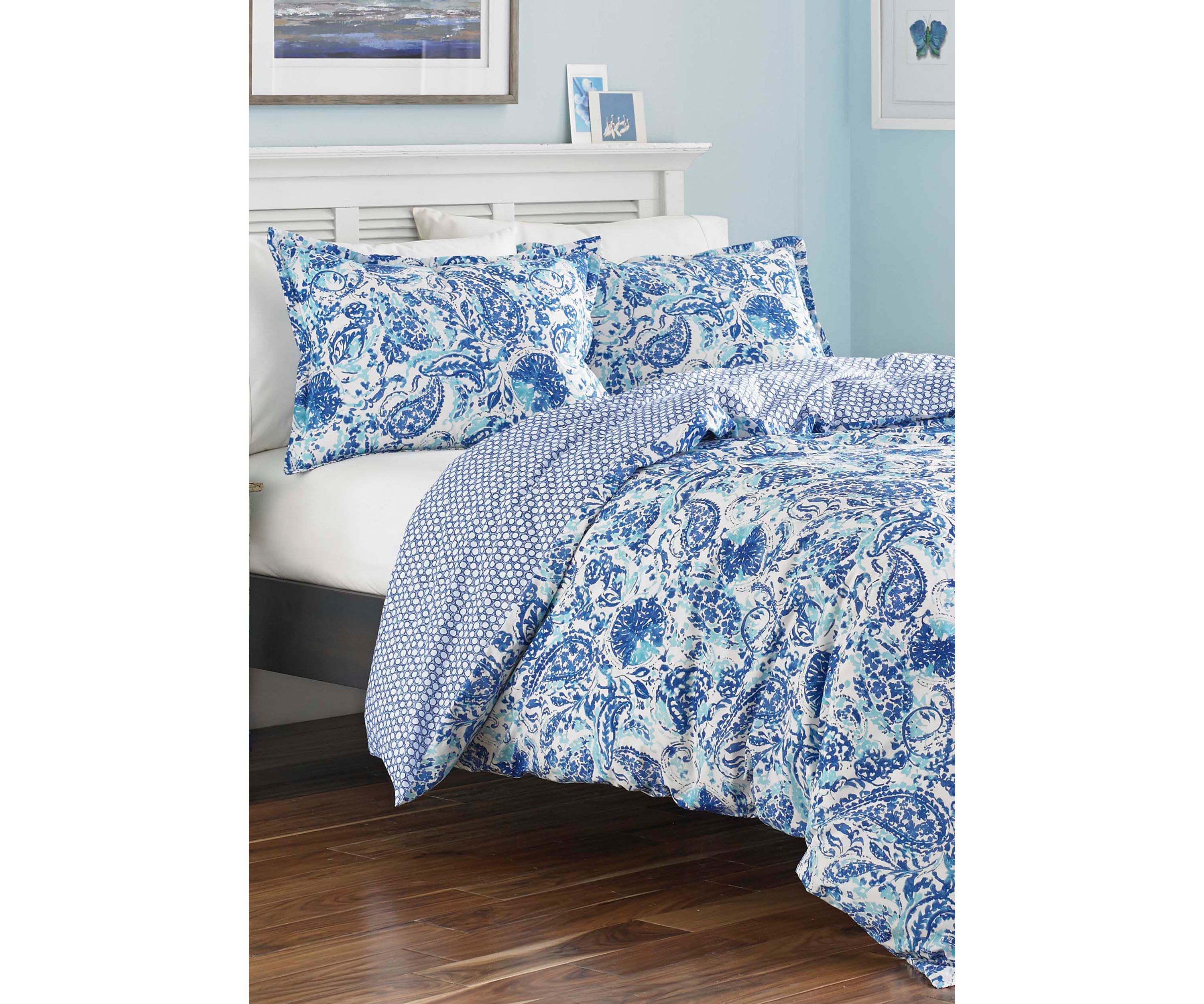 Brooke Comforter Set