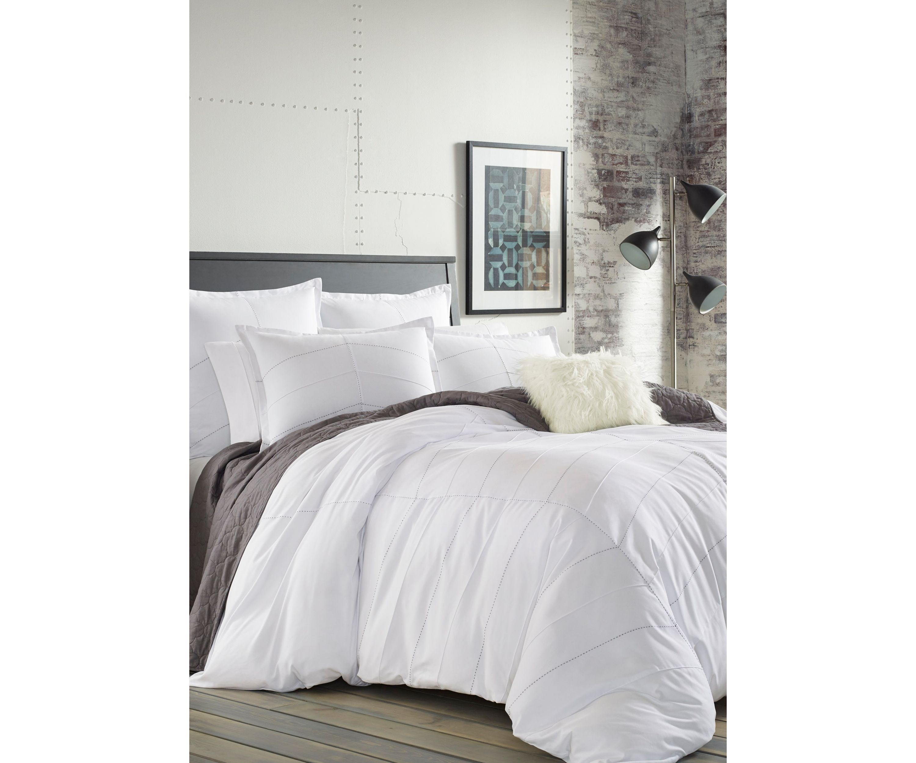 Courtney Comforter Set