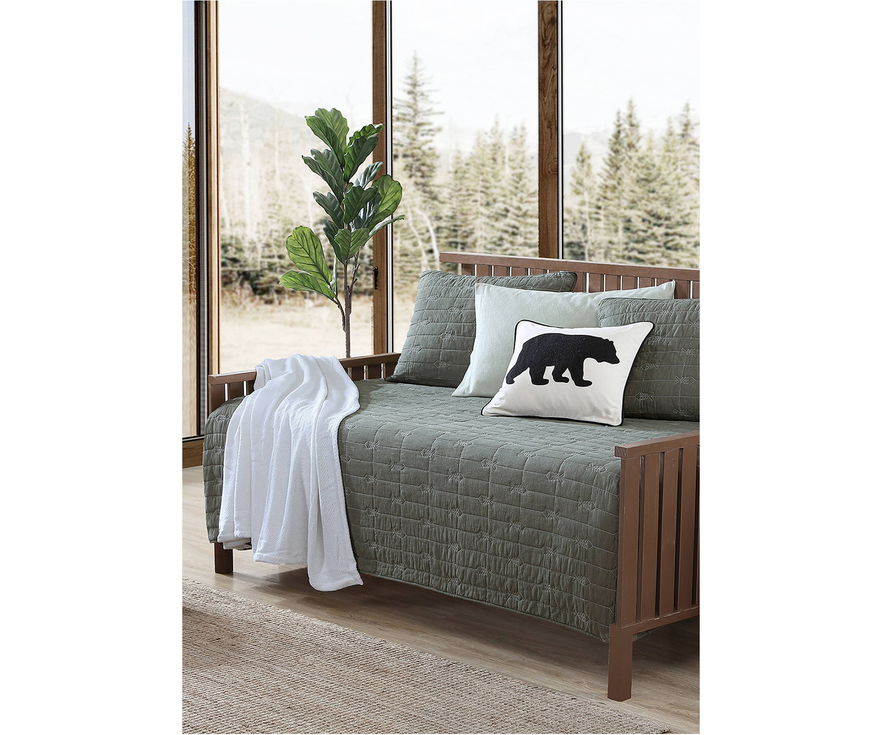 Troutdale Solid 4-Piece Cotton Bonus Daybed Set