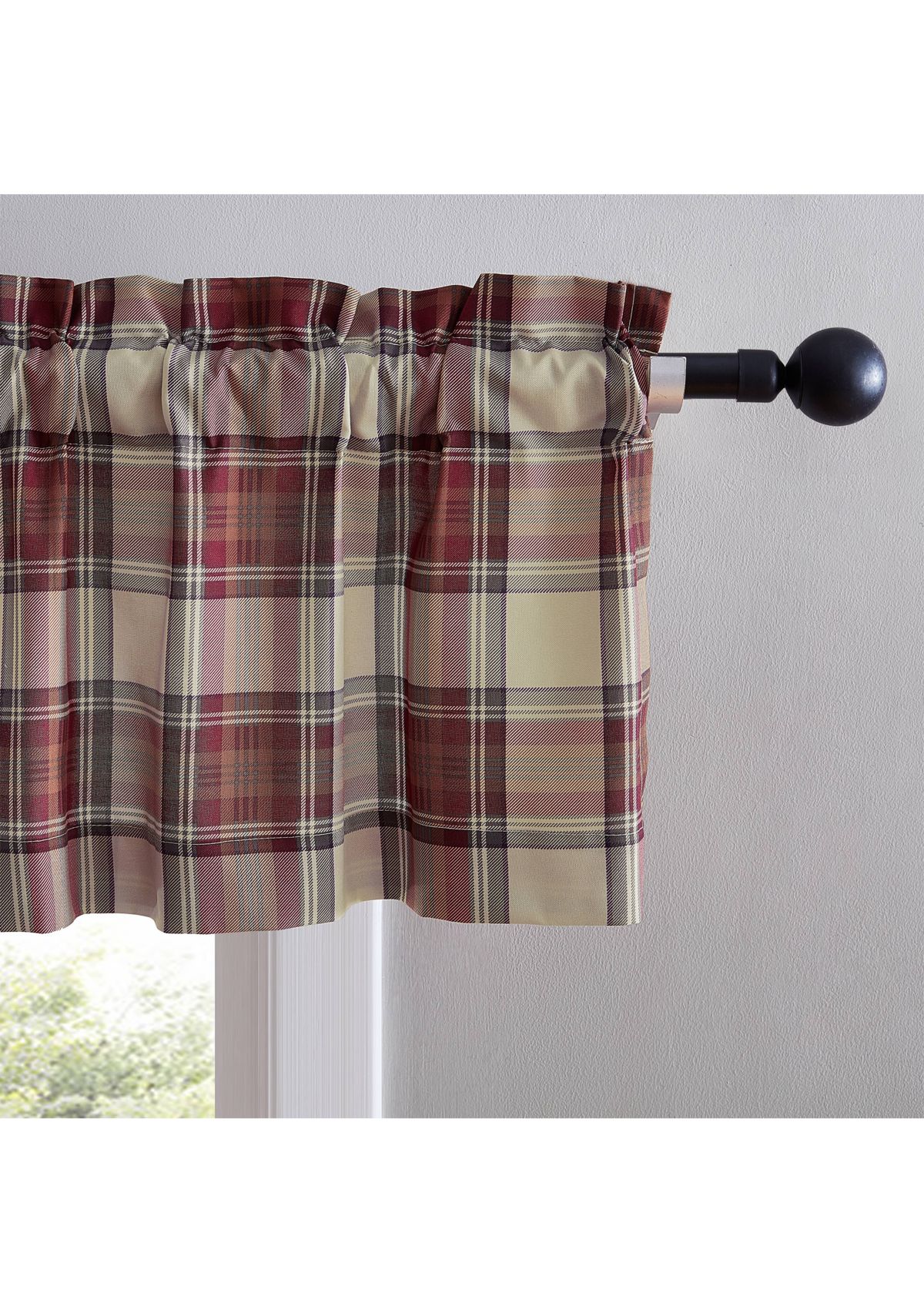 Edgewood Plaid Pole Top Window Valance