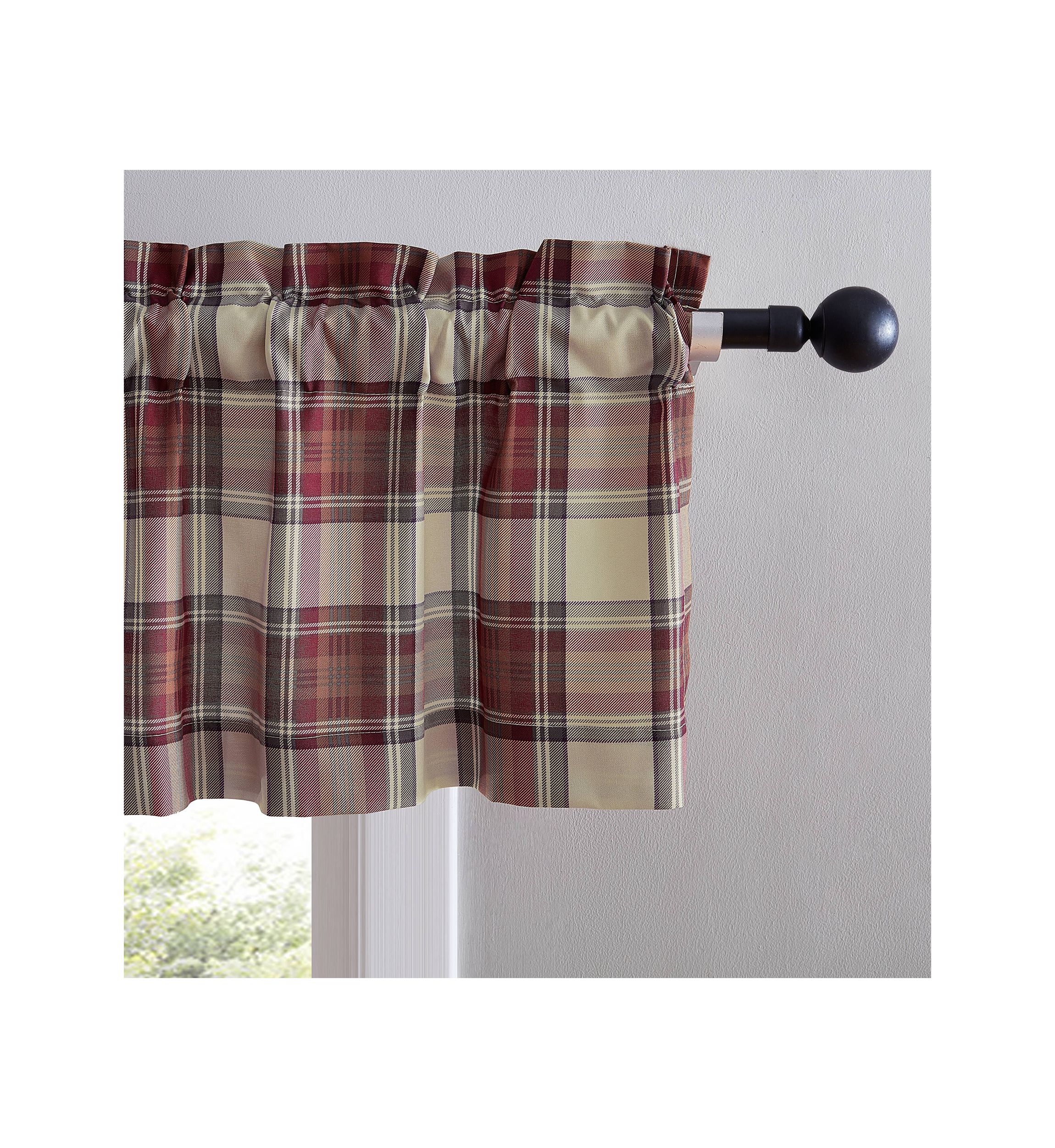 Edgewood Plaid Pole Top Window Valance
