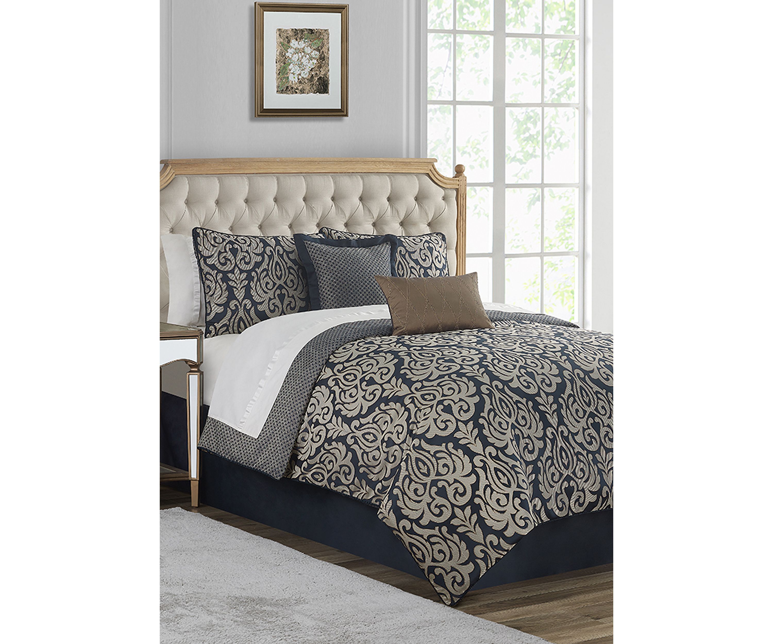 Bastia 4 Piece Comforter Set