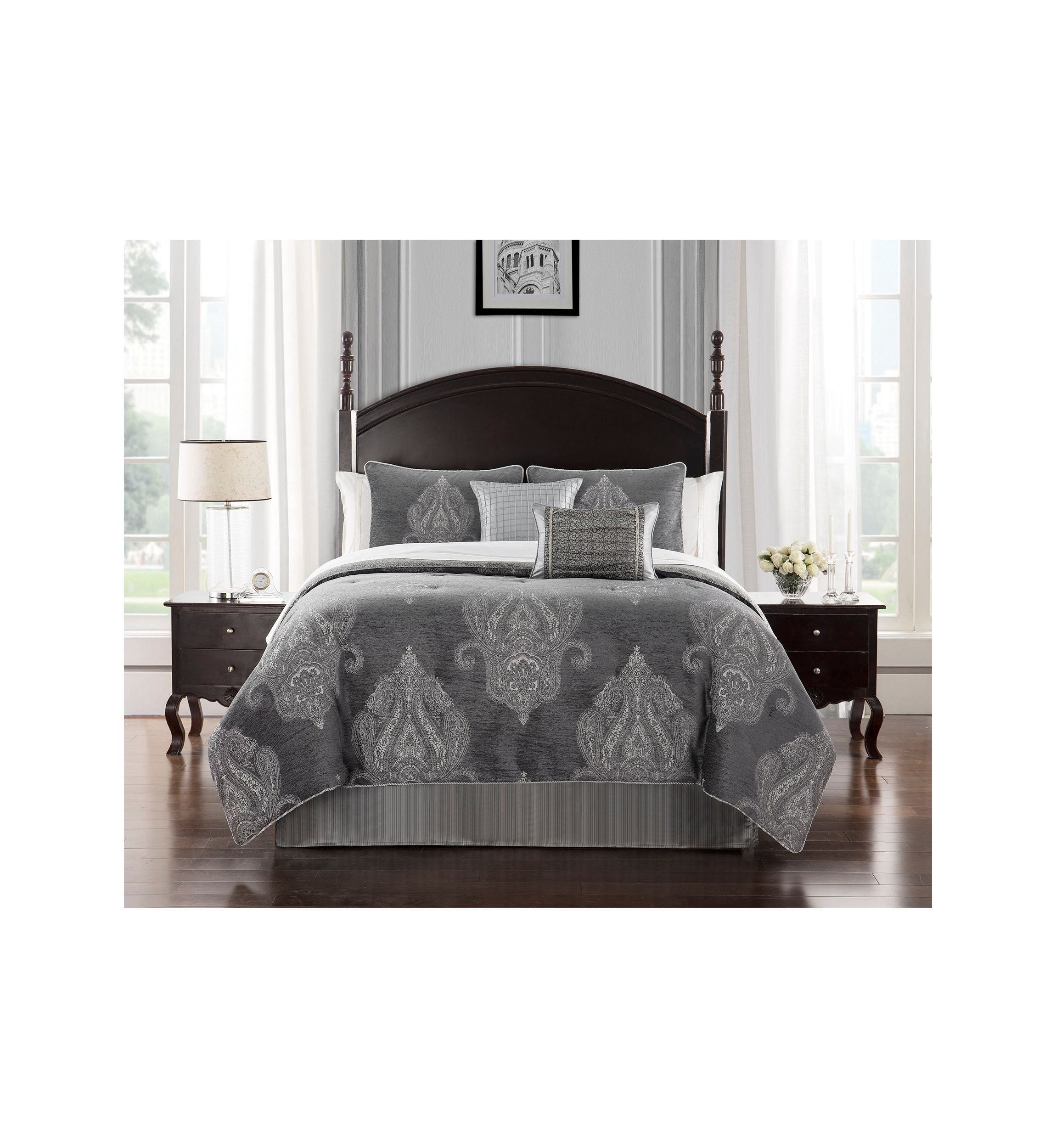 Ryan Comforter Set