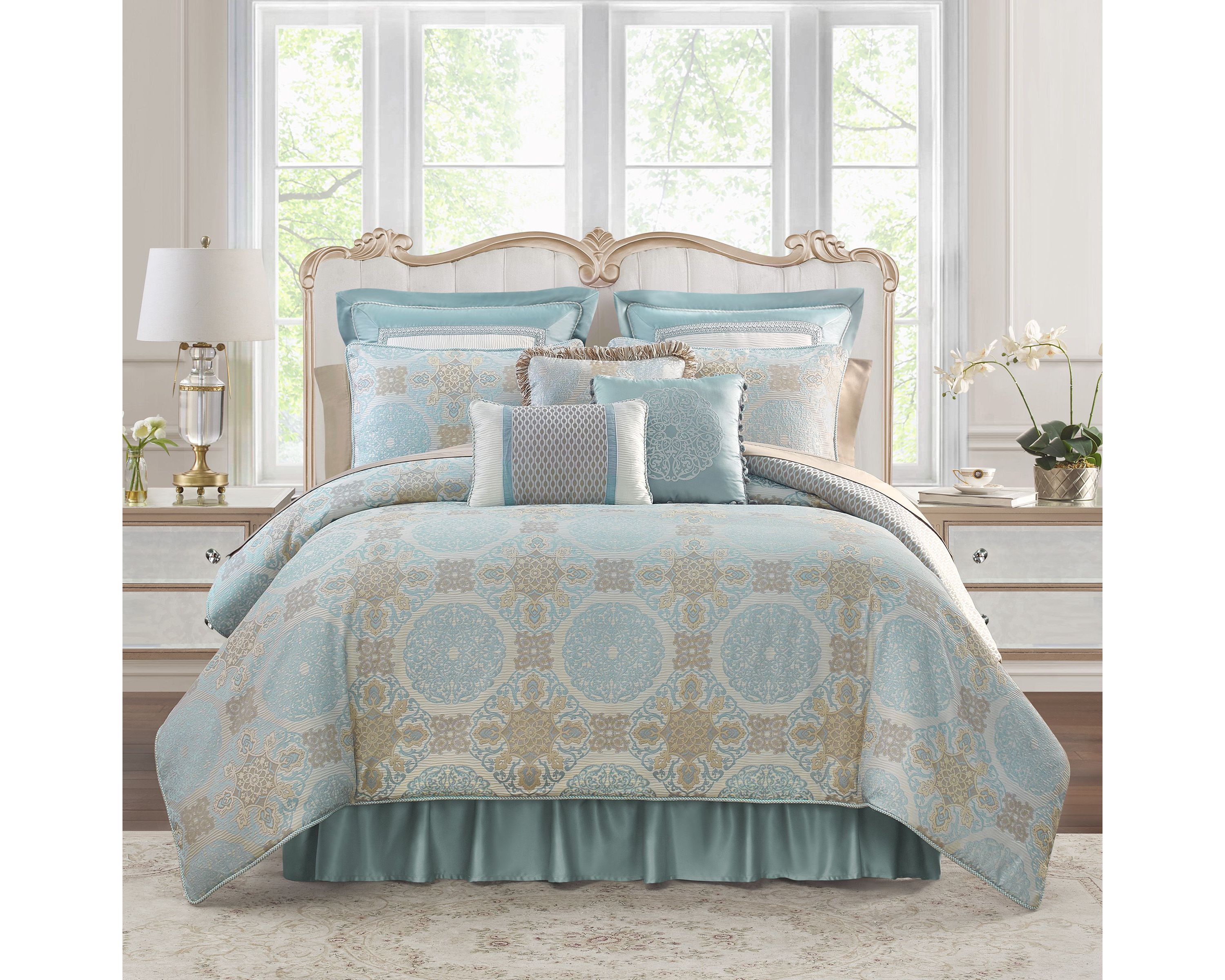 Jonet 6PC. Comforter Set