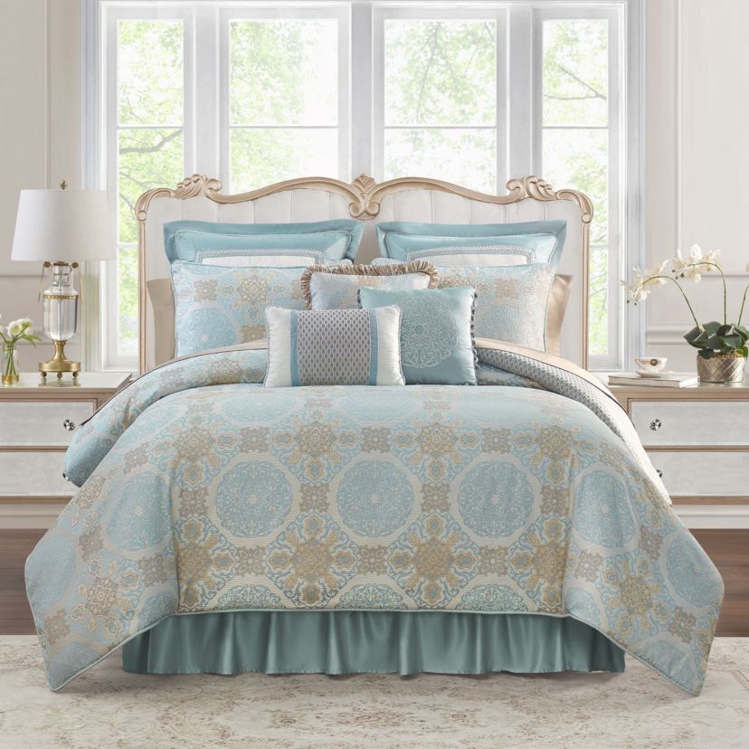 Jonet 6PC. Comforter Set