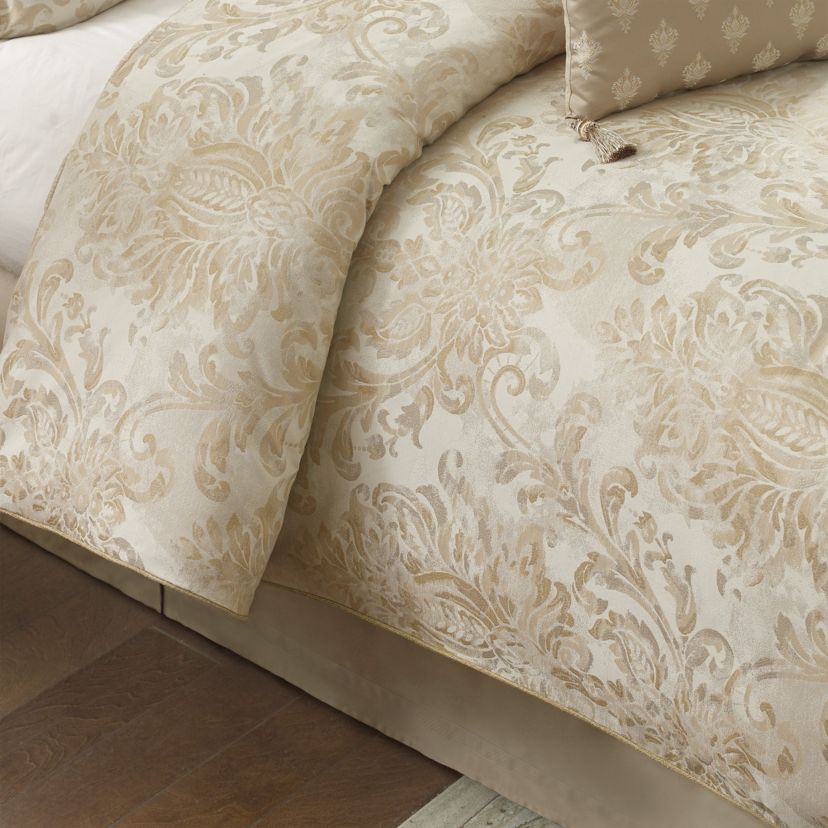 Ansonia 6PC. Comforter Set