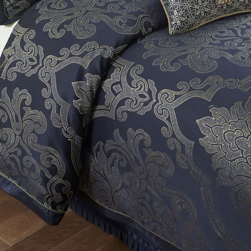 Vaughn 6PC. Comforter Set