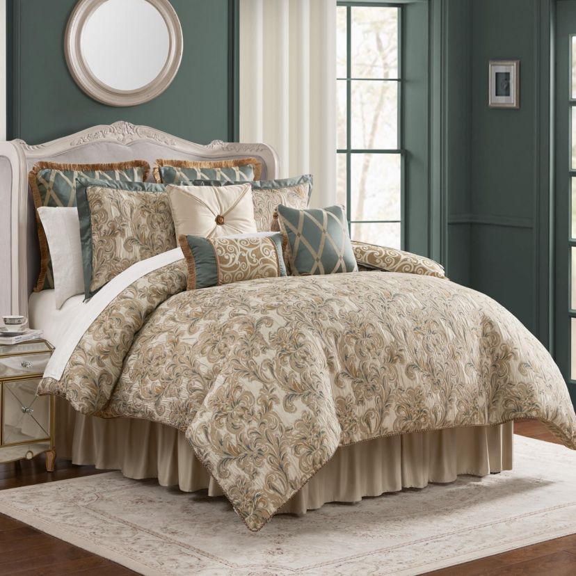 Anora 6 Piece King Comforter Set