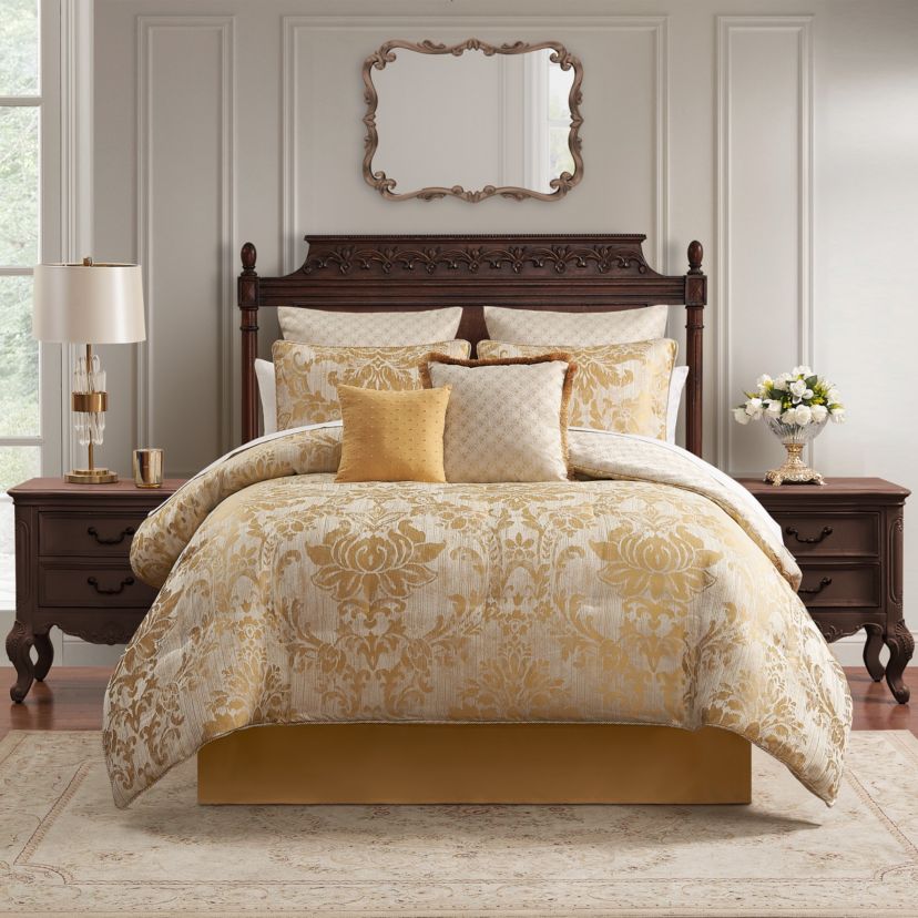  Tarmon Beige 8 Piece Queen Comforter Set 
