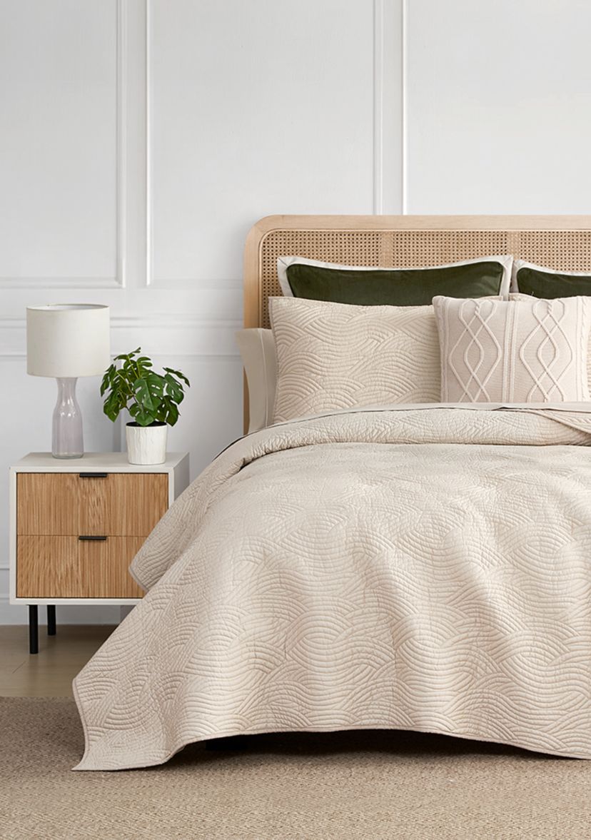Velma Quilt Set