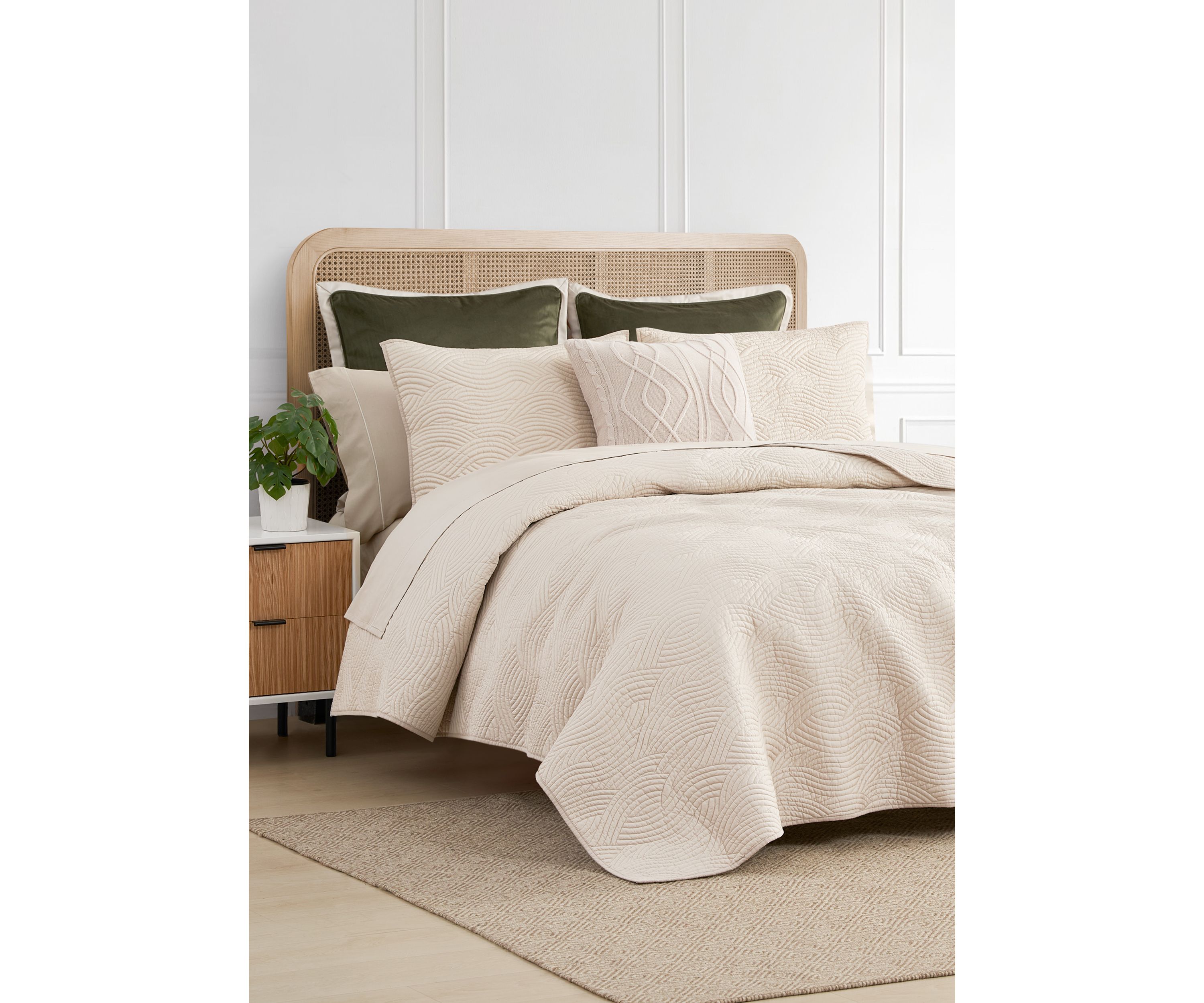 Velma Quilt Set