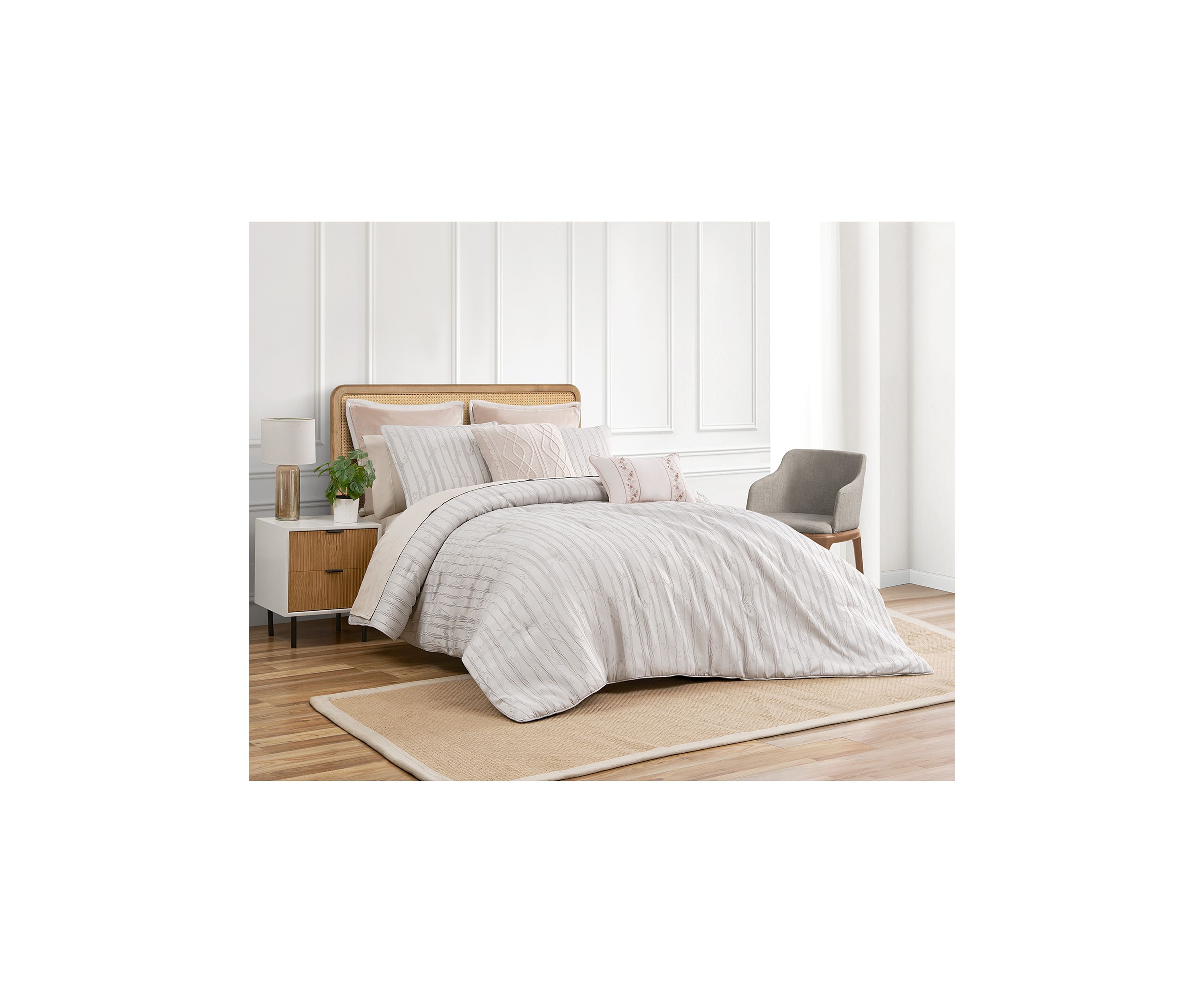 Wythe Comforter Set