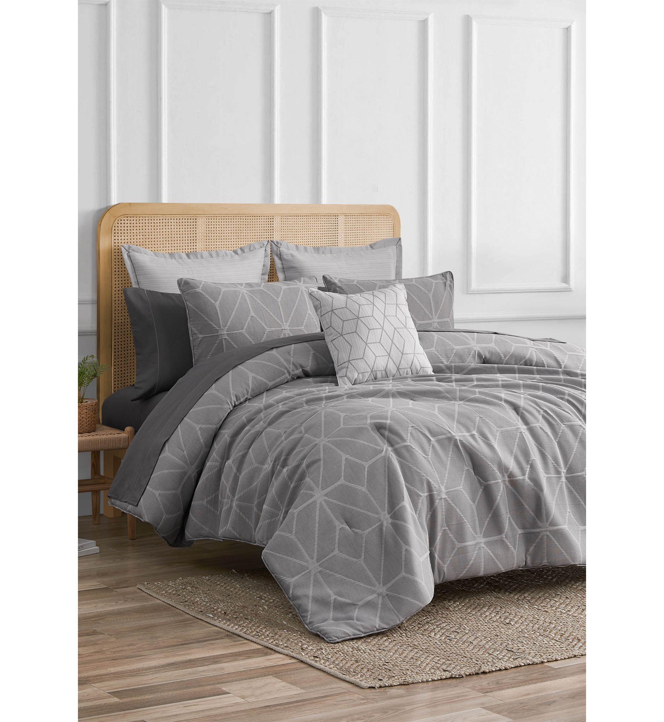 Fragment Dark Grey 3-Piece Comforter