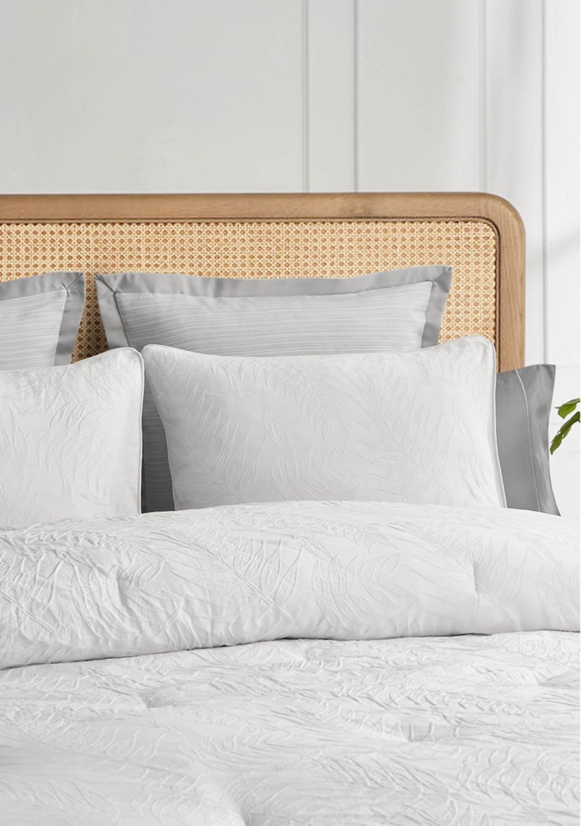 Lori Stone 3 Piece Comforter Set