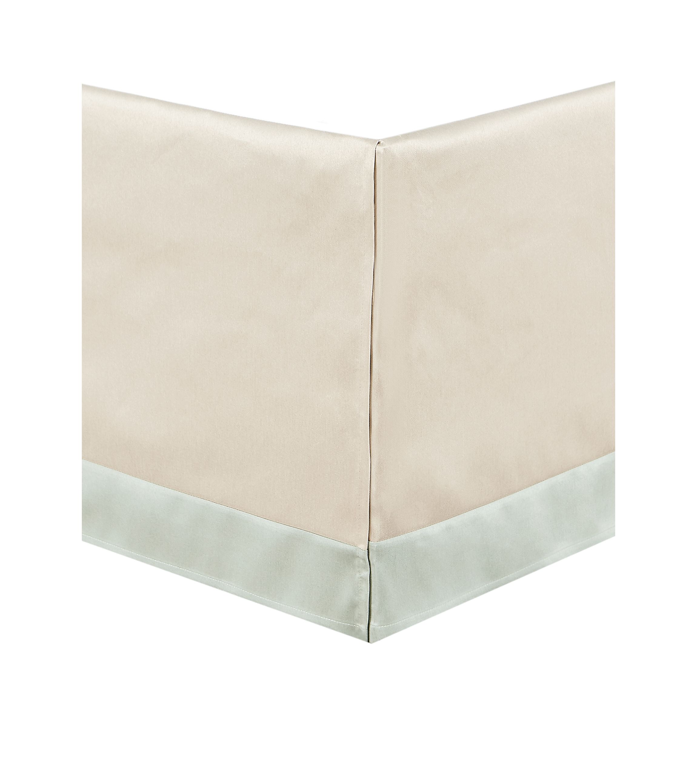 Daphne Reversible Comforter Set