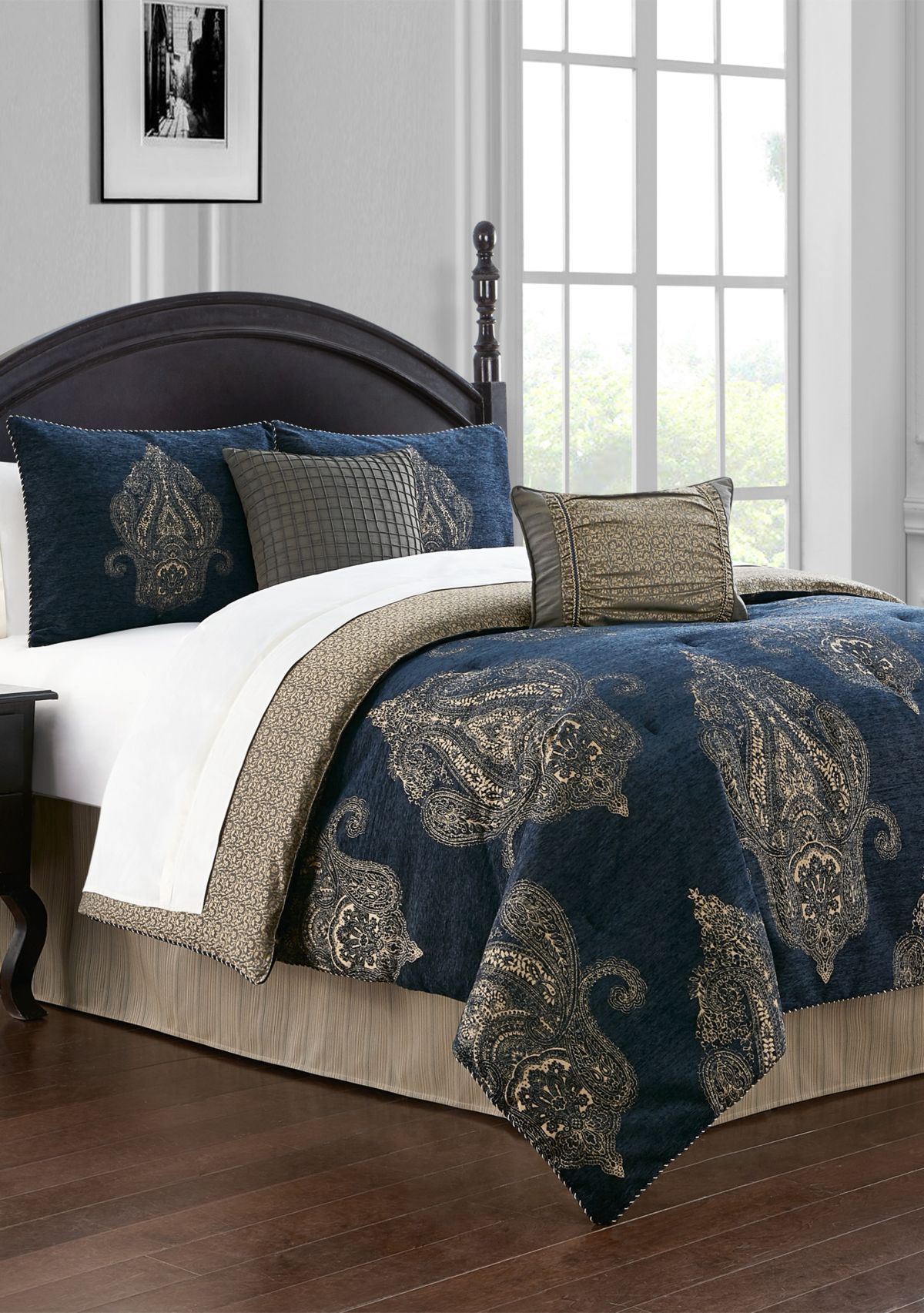 Ryan Reversible  4 Piece Comforter Set