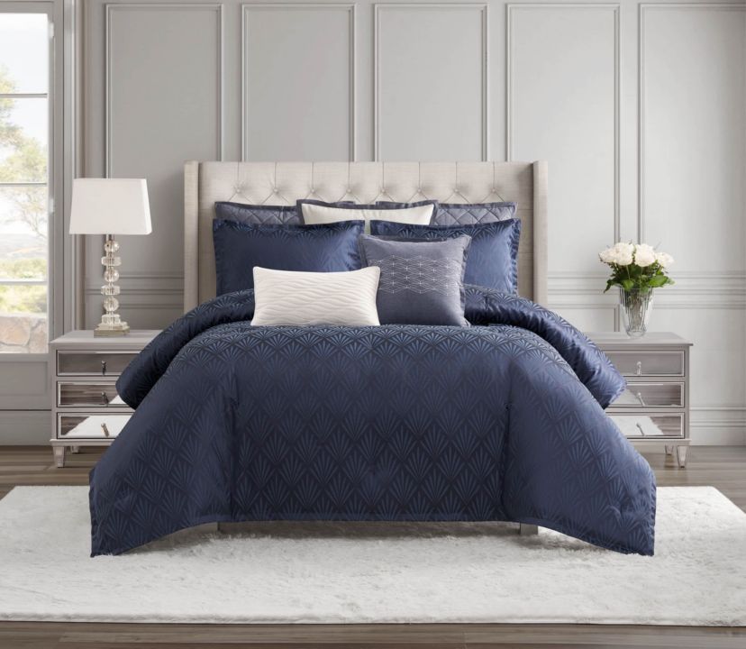 Chloe Navy 3 Piece Comforter Set